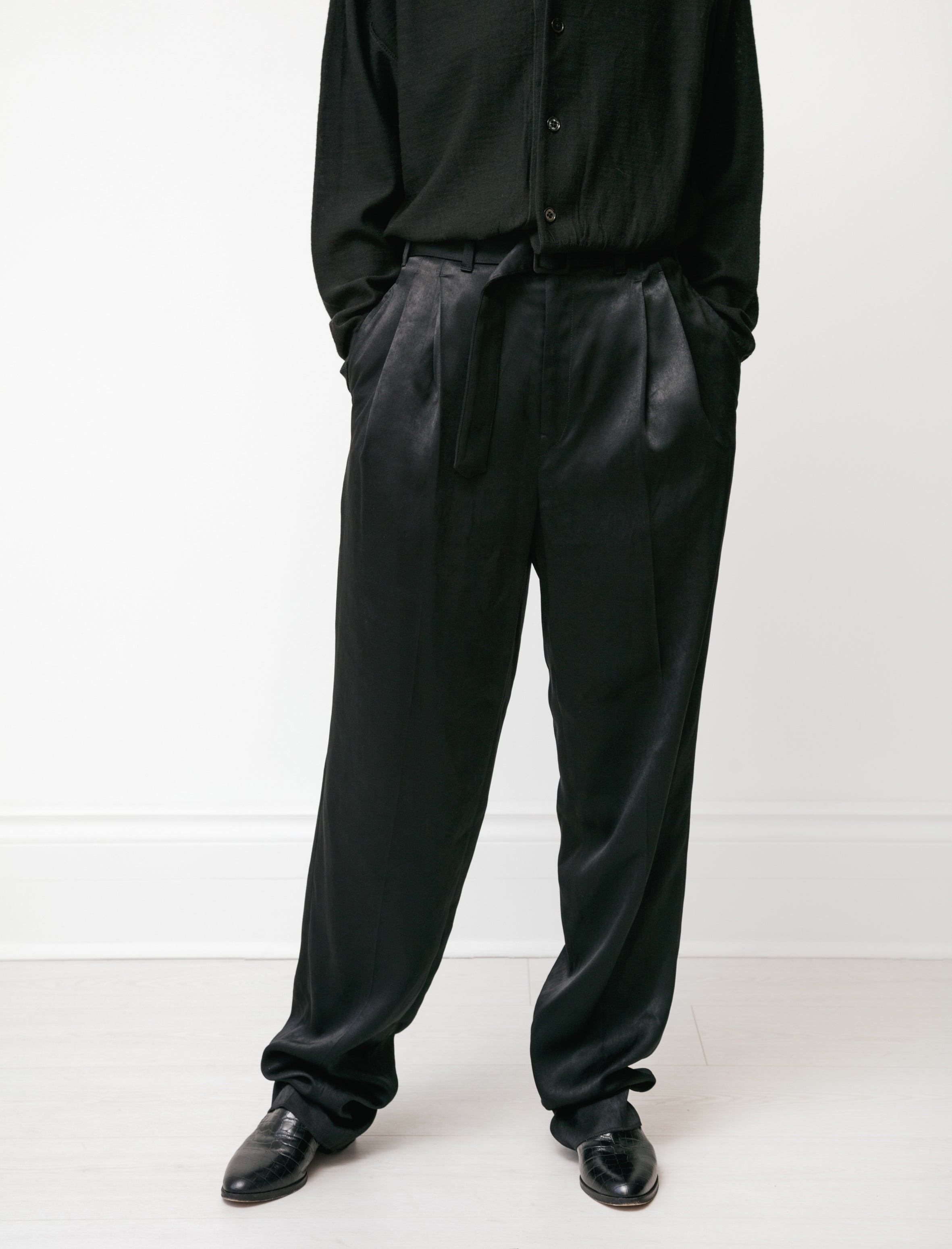 Lemaire Pleated Pants Satin Black