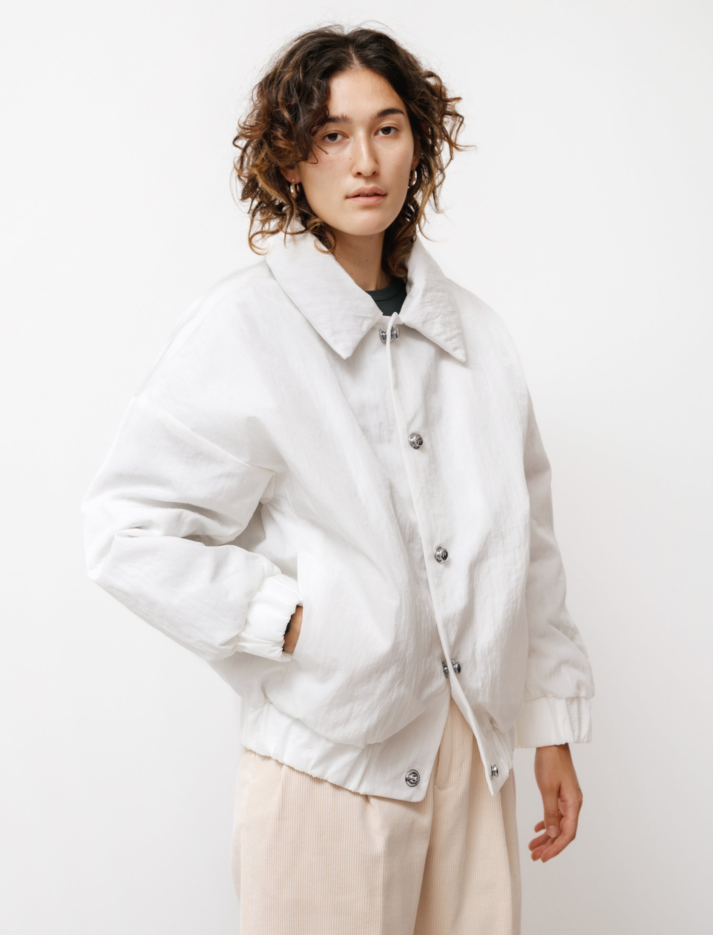 MAN-TLE R11 Down-3 White Nylon