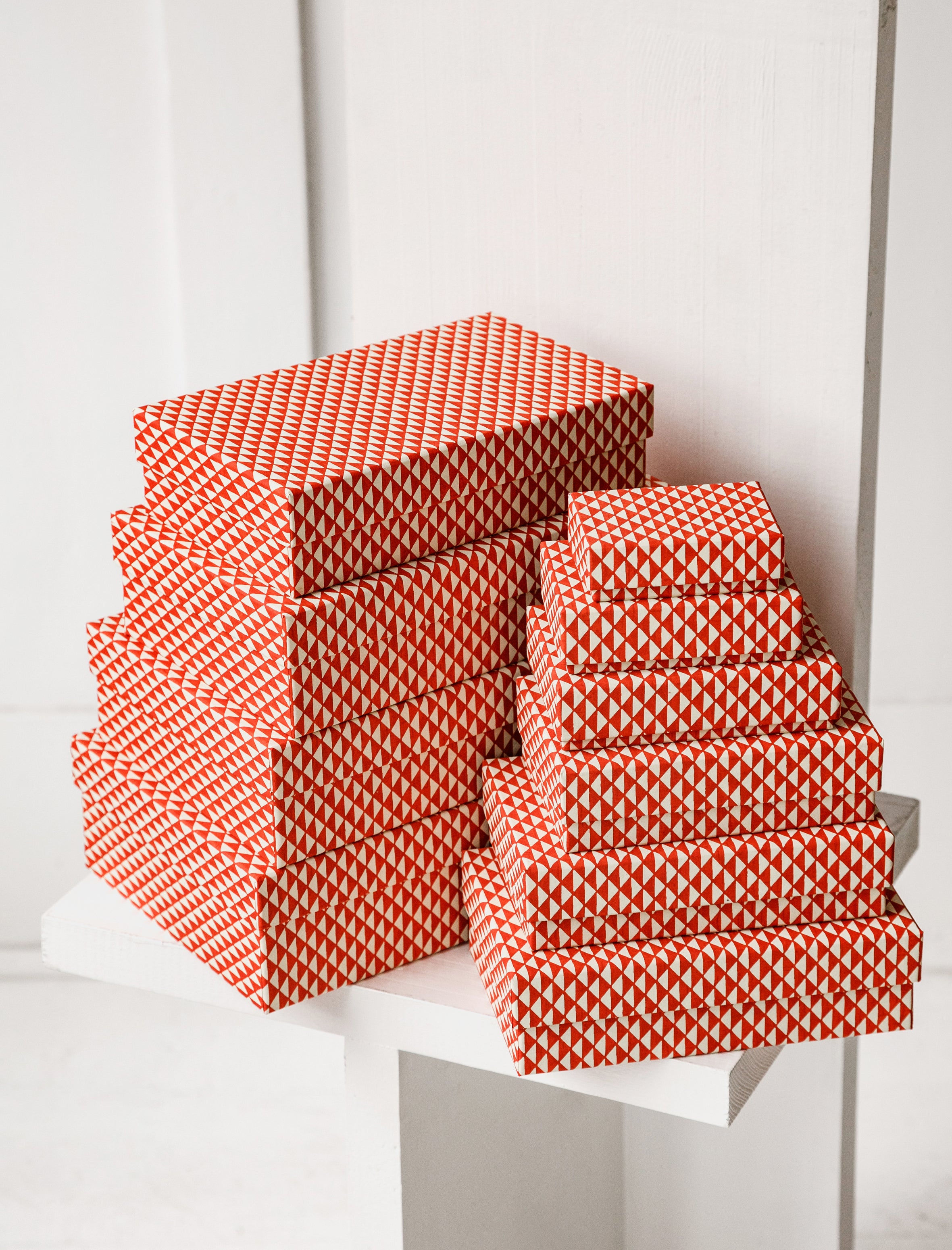 Carta Pura Set of Boxes Chiyogami Gold Check