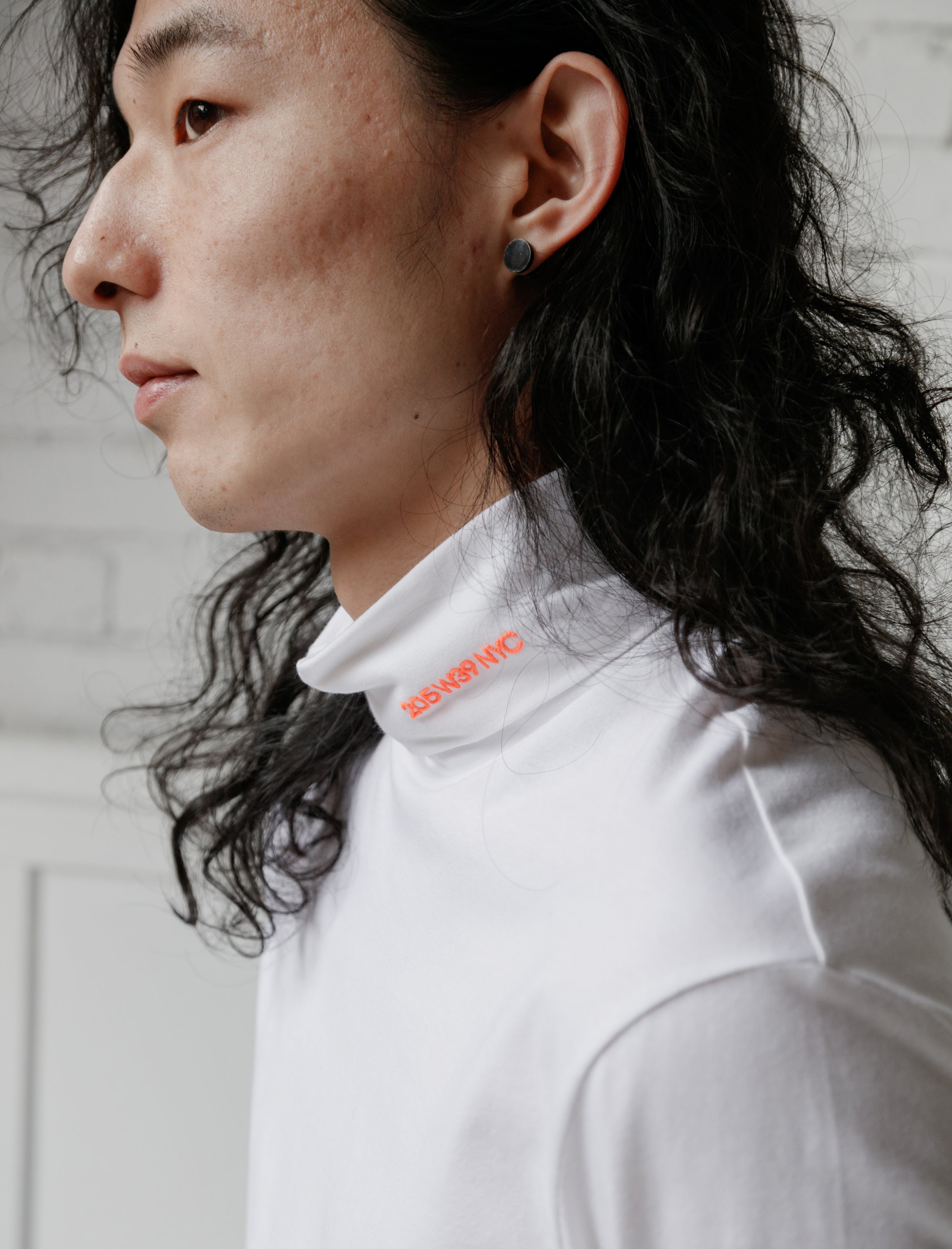 205 Turtleneck White