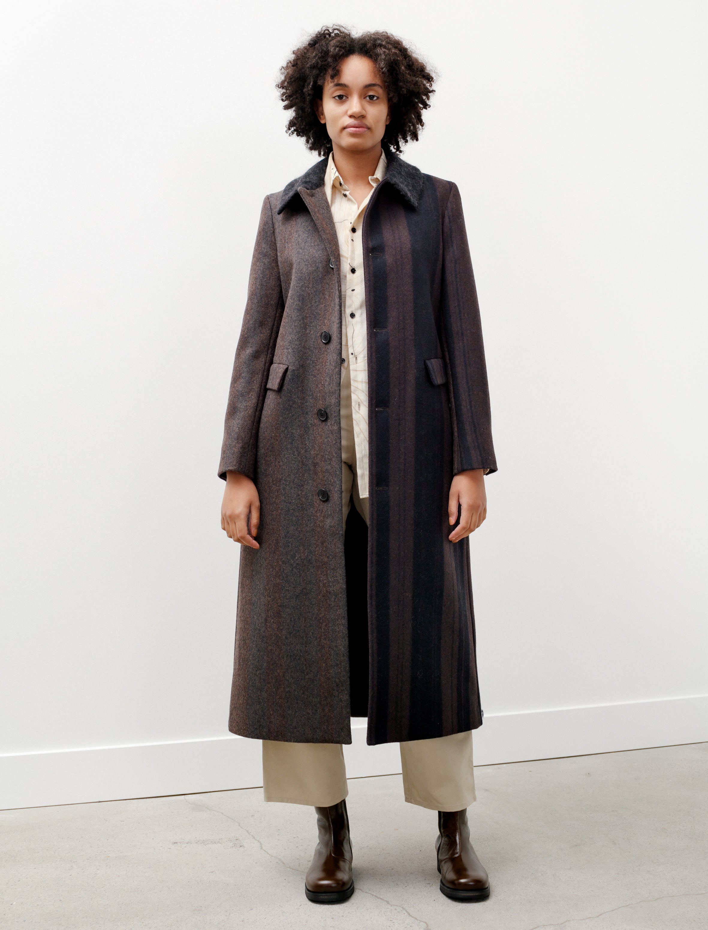 Stephan Schneider Coat Pygora Tar