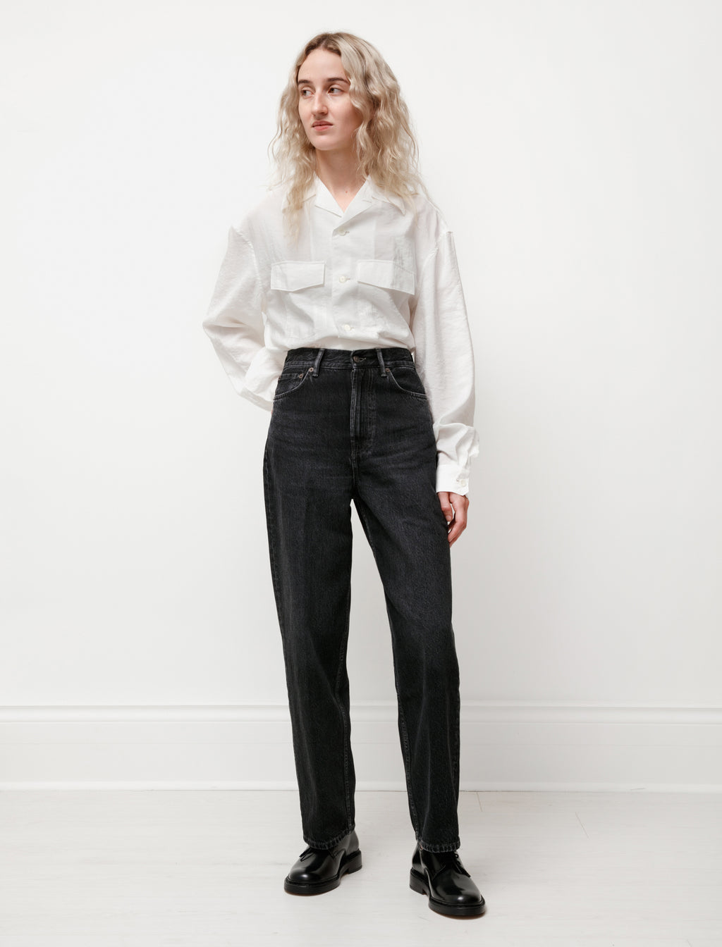 Acne Studios 1993 Vintage Black – Neighbour