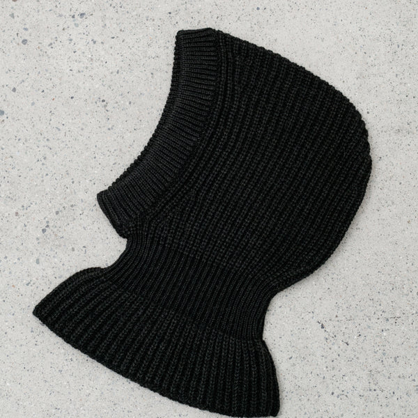 Lemaire Knitted Hood Black – Neighbour