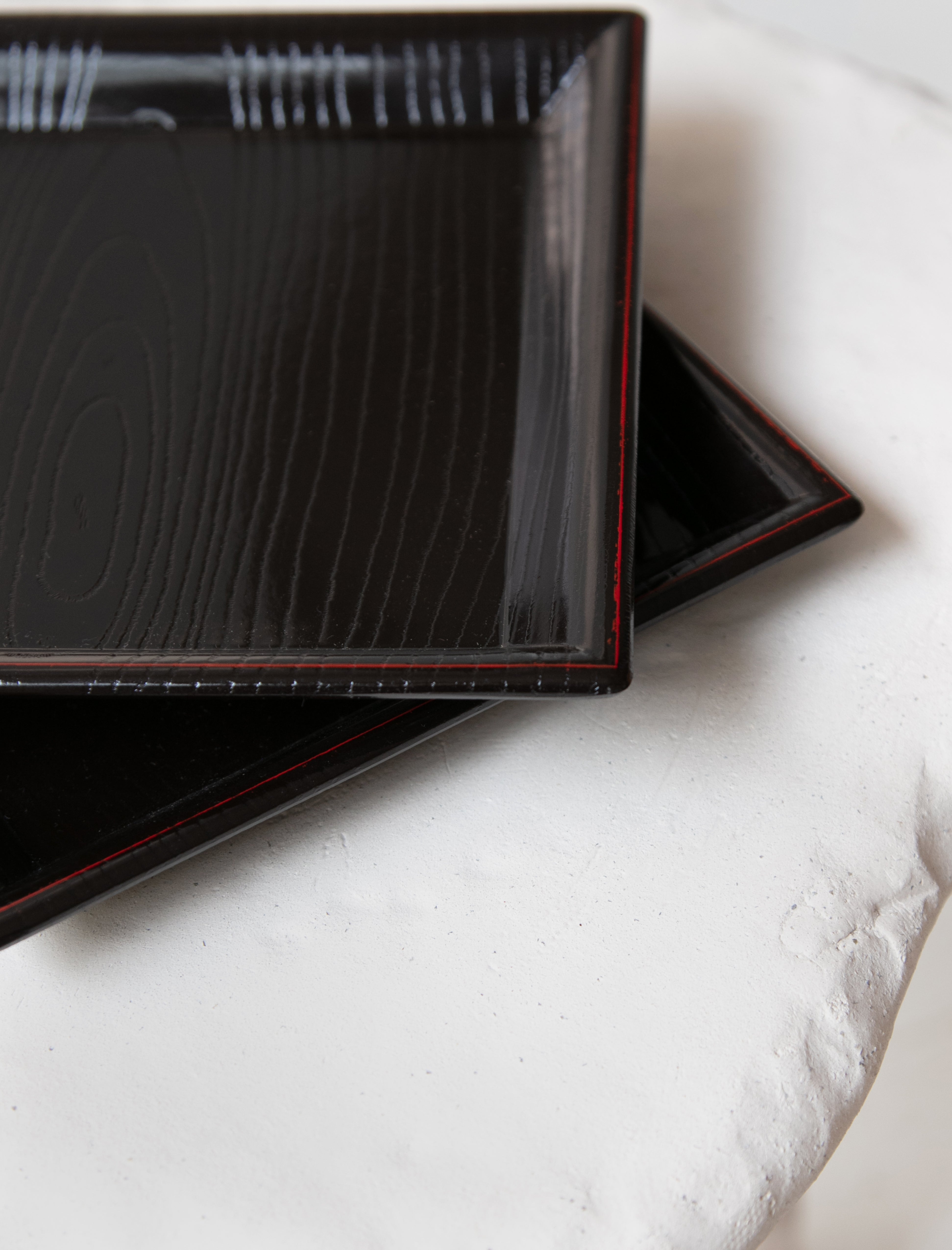 Found by Neighbour Square Plate