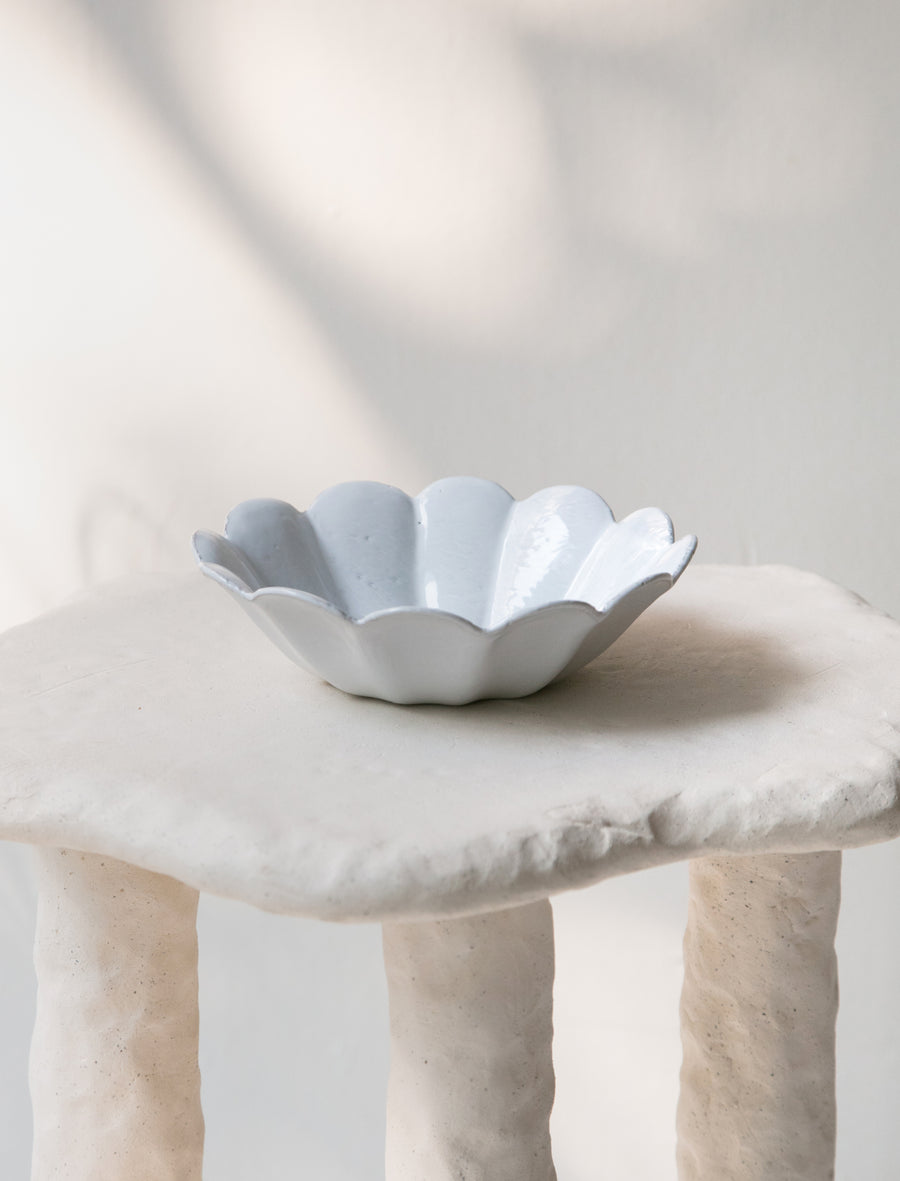 Marguerite Medium Fruit Bowl - Image 3