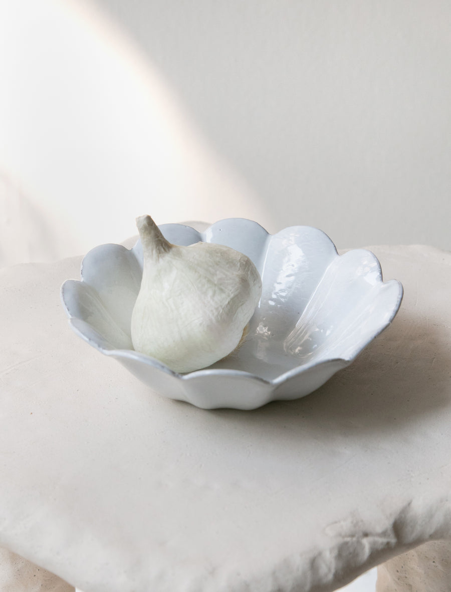 Marguerite Medium Fruit Bowl - Image 1