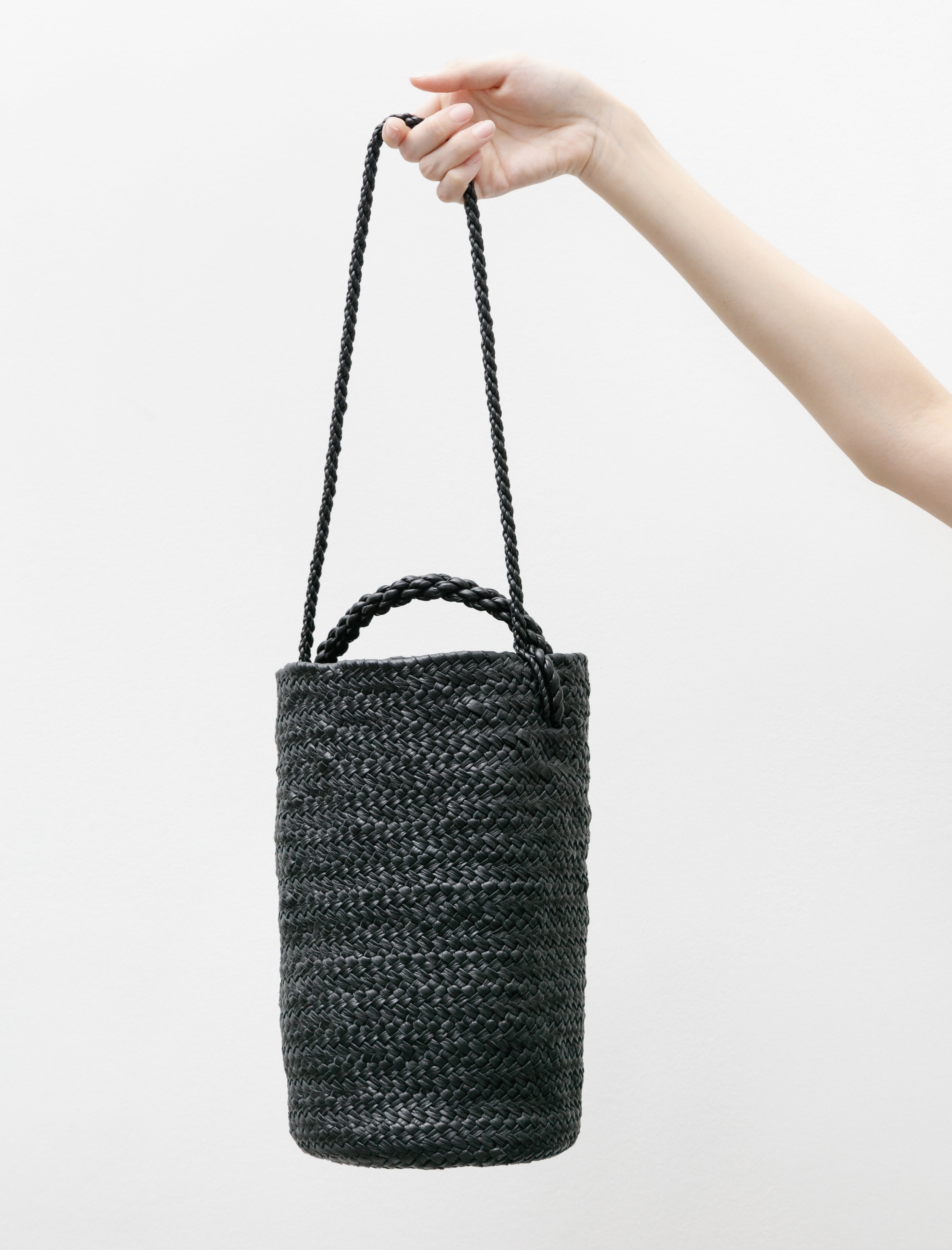 Aeta Cylinder Basket Bag Black – Neighbour