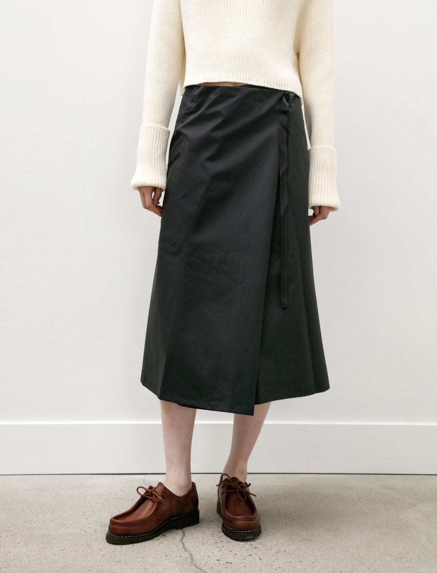 Lota Skirt Black - Image 2
