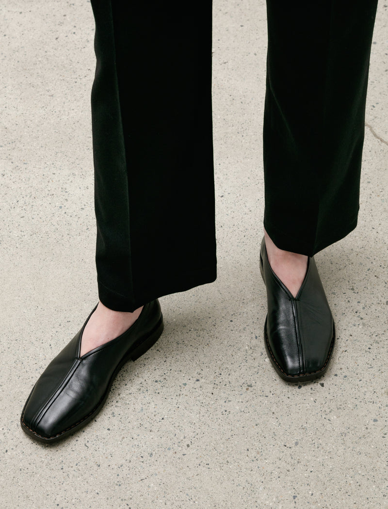 Lemaire Mesh Pump Black – Neighbour