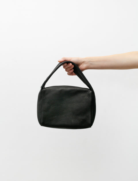 Aeta Matte Leather One Shoulder Bag