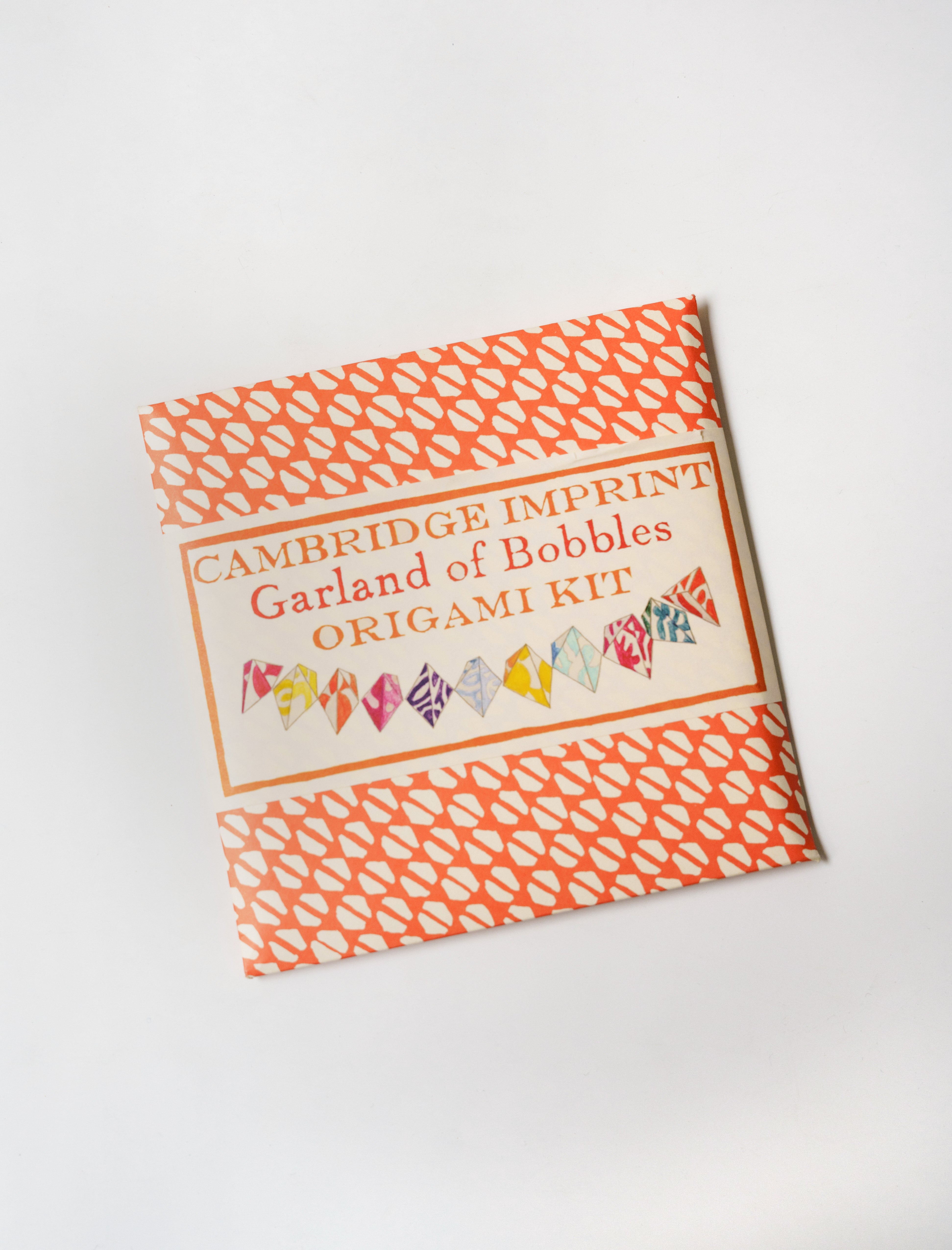 Cambridge Imprint Origami Garland of Bobbles Kit