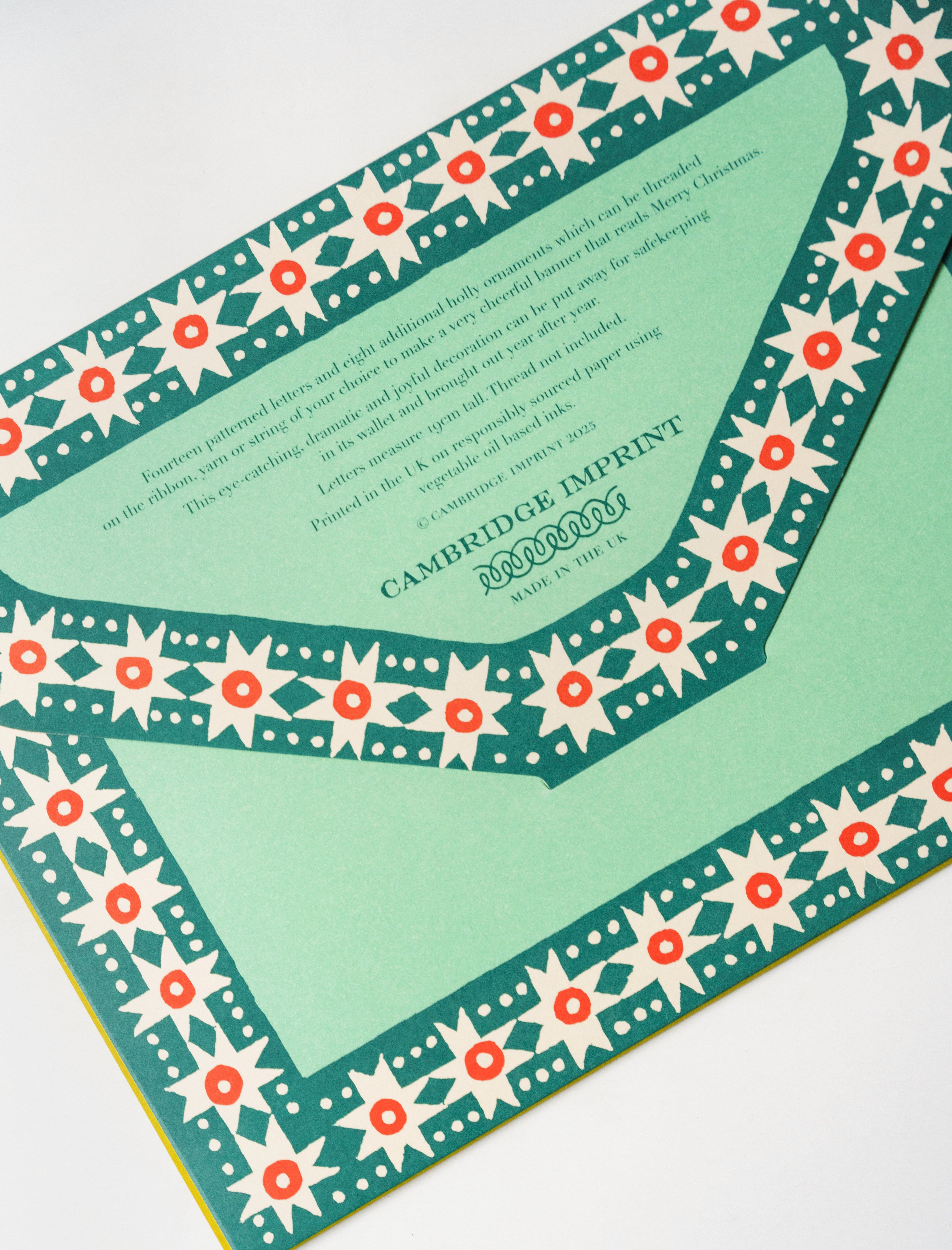 Cambridge Imprint Merry Christmas Banner