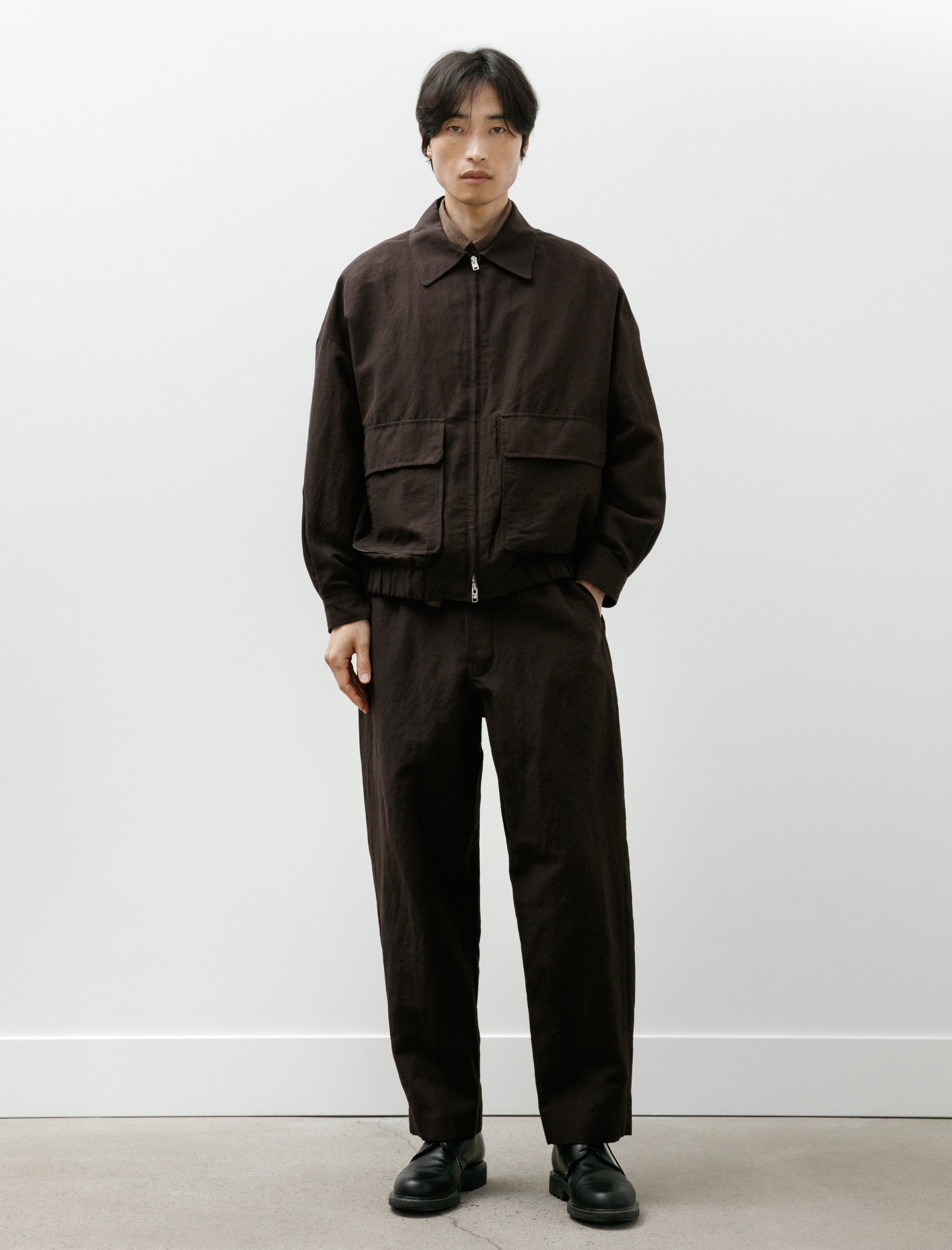 Evan Kinori Single Pleat Pant Wool/Linen Canvas Dark Brown – Neighbour