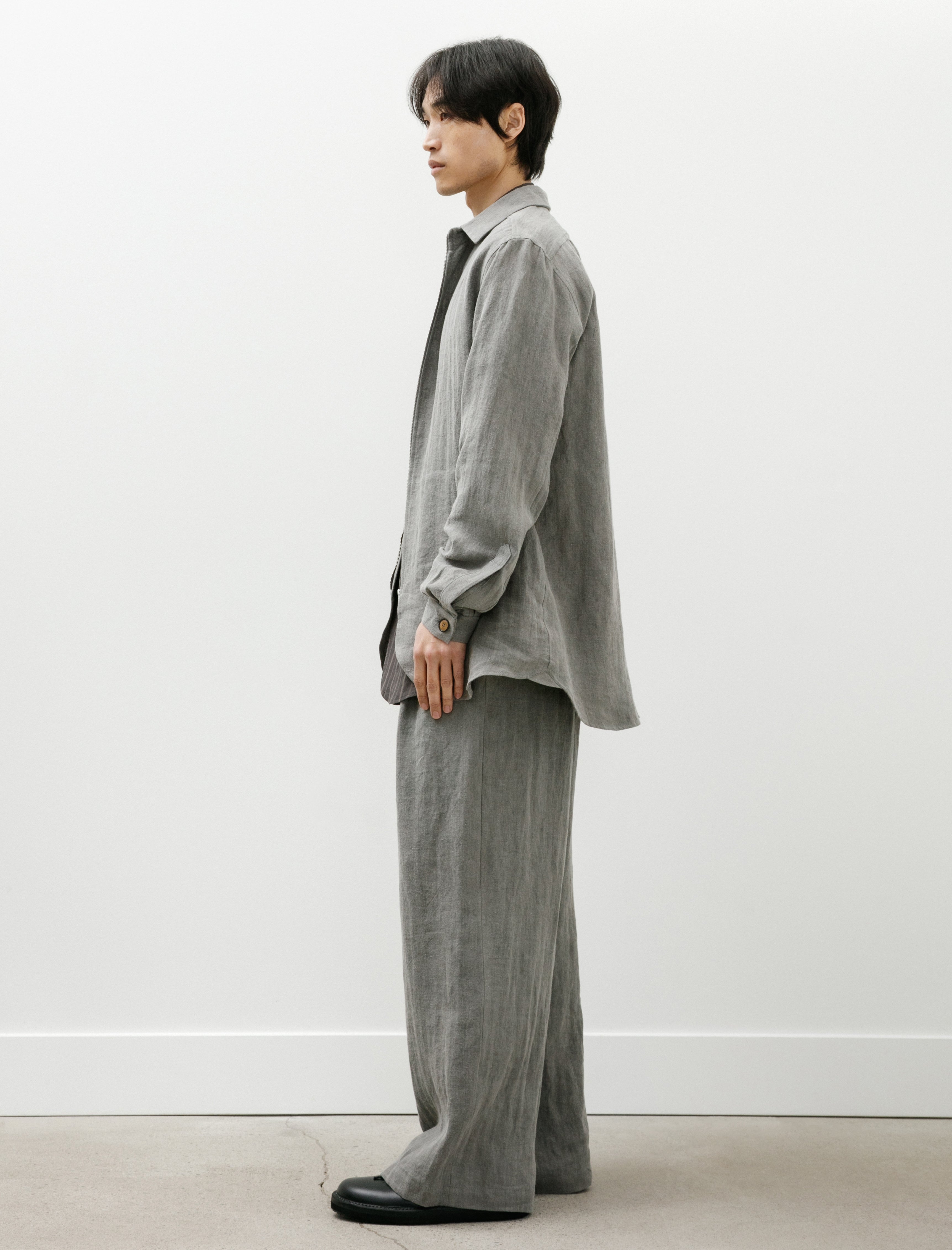 パンツ FRANK LEDER GREY LINEN 2TUCK TROUSERS Frank Leder Charcoal Dyed Herringbone Linen Draw Trouser – Neighbour