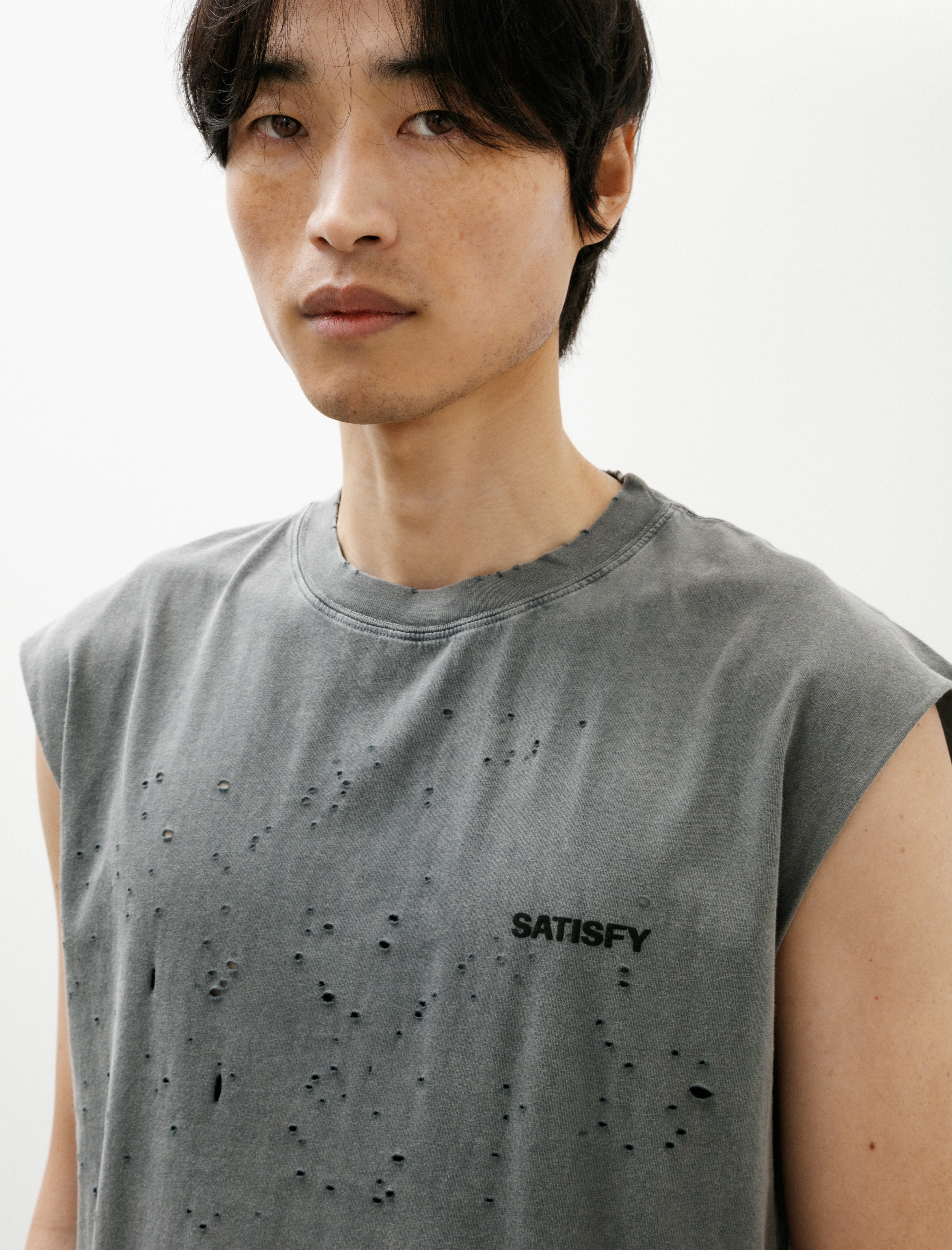 Satisfy MothTech Muscle Tee Faded Black