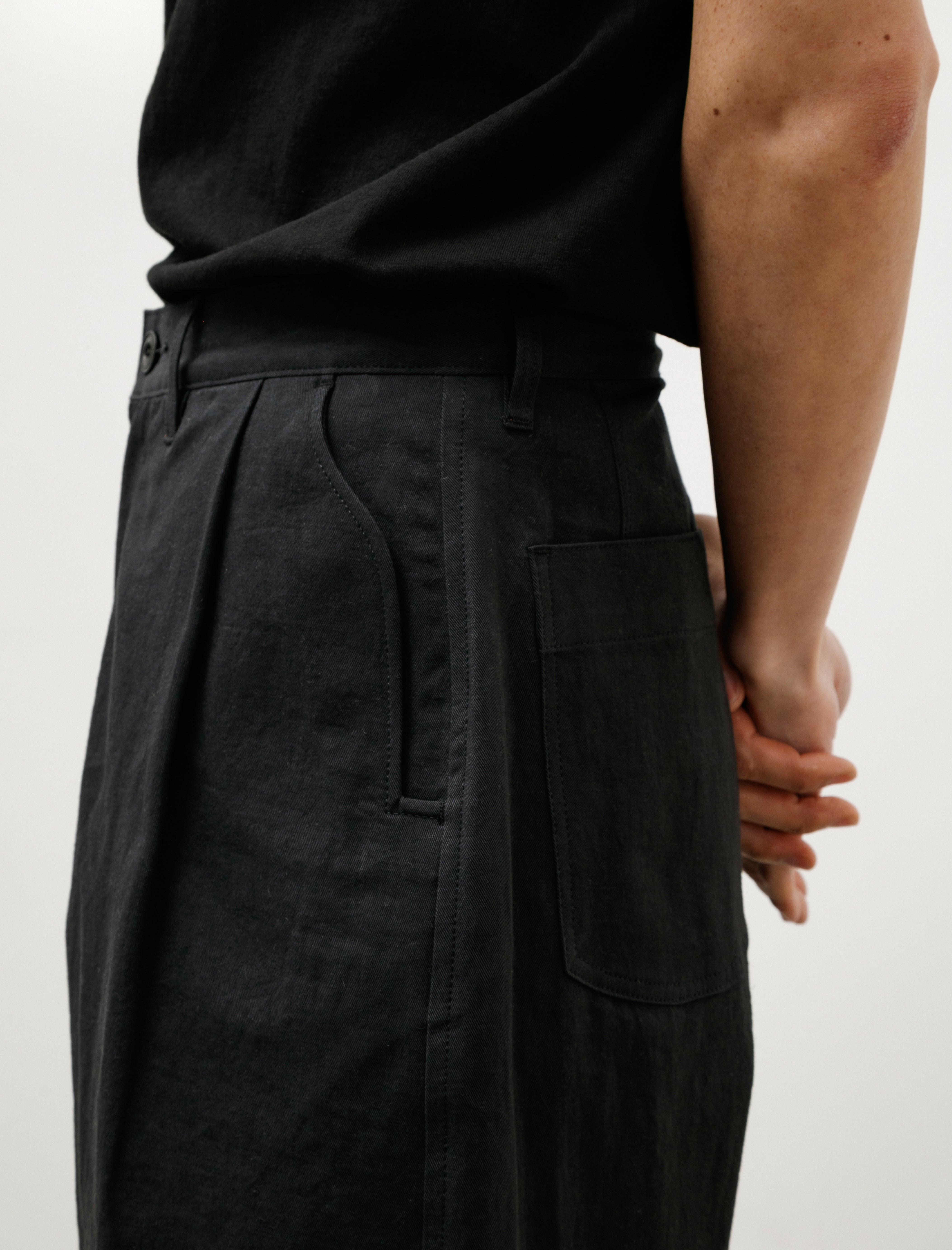 Henry's Pleated Trousers Asphalt