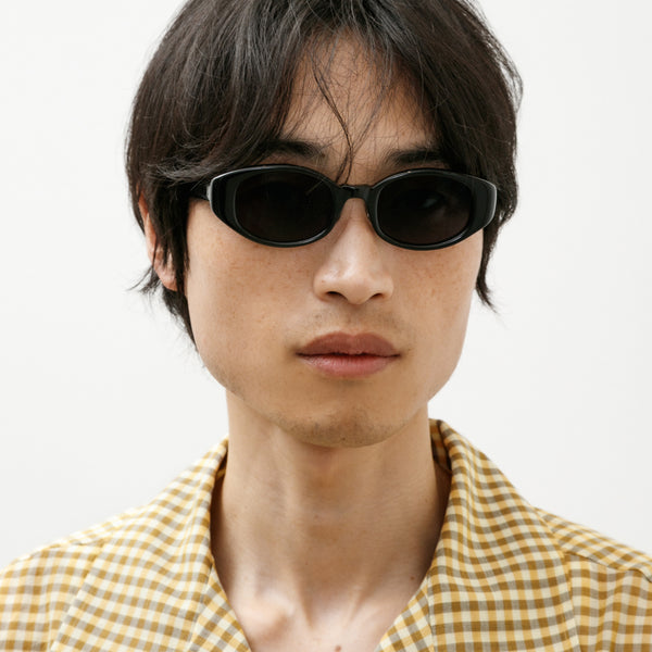 Auralee Sunglasses 002R Black – Neighbour