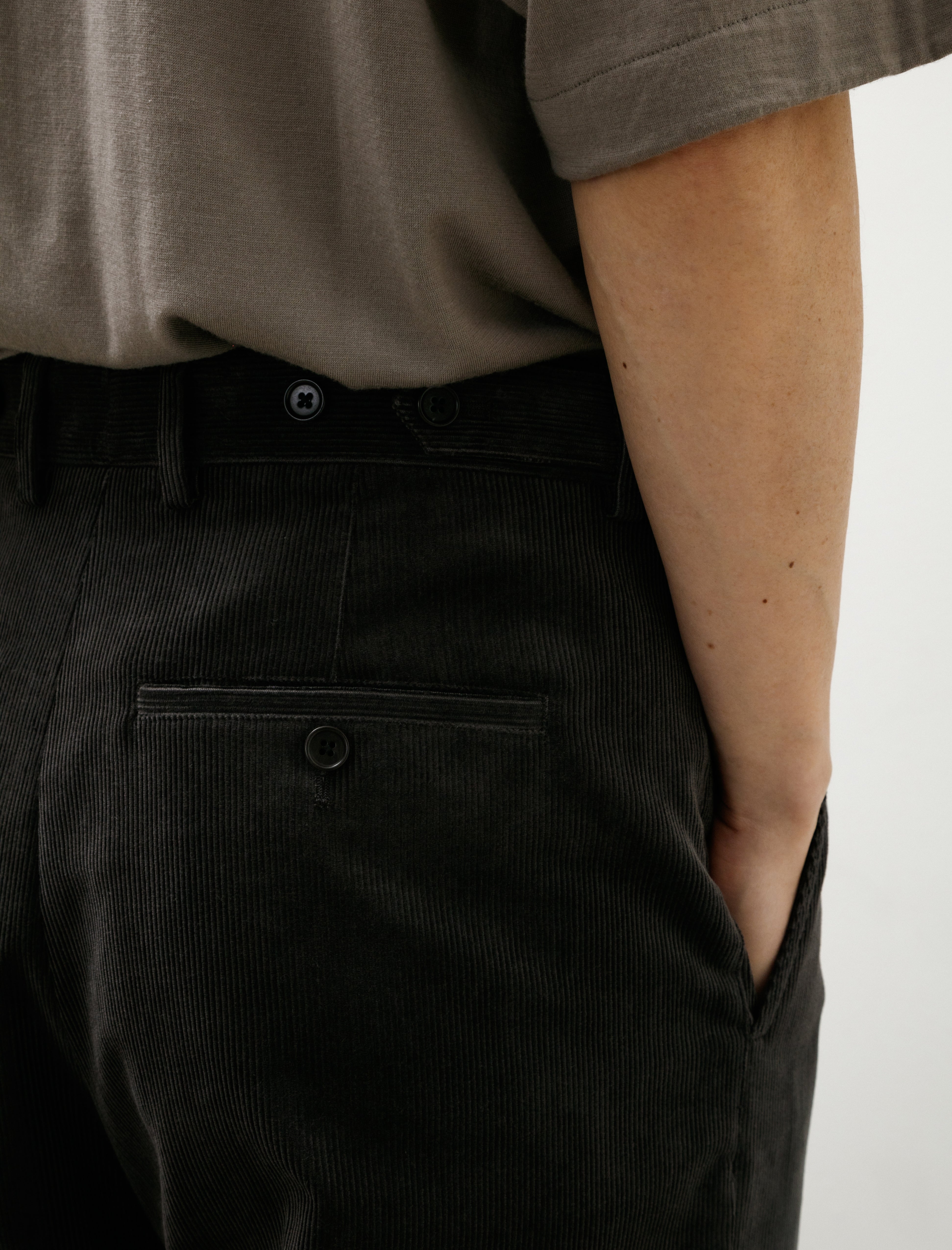 Salon C. Lundman Loose Corduroy Trousers Grey
