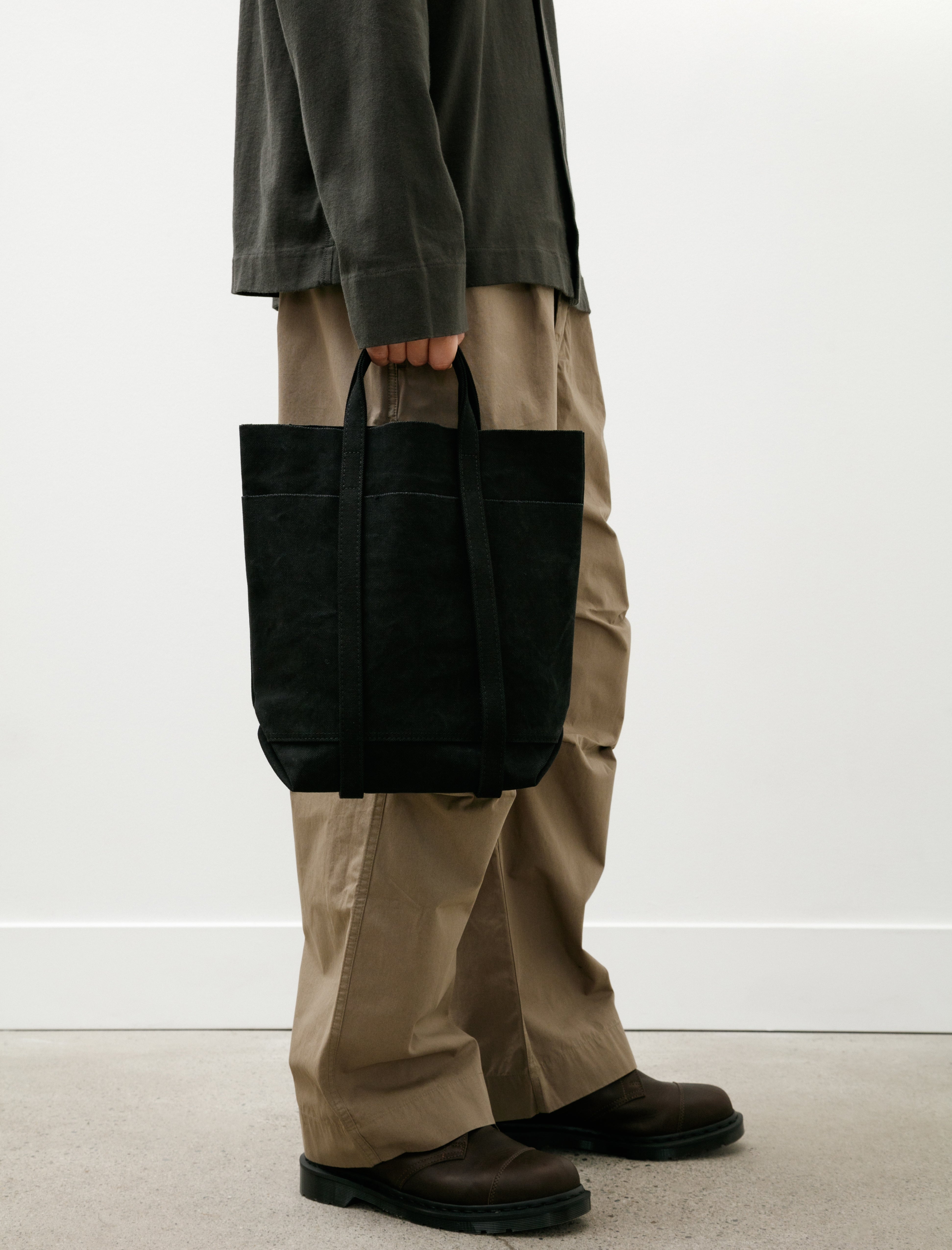 Amiacalva Washed Canvas 6 Pockets Tote TS Black