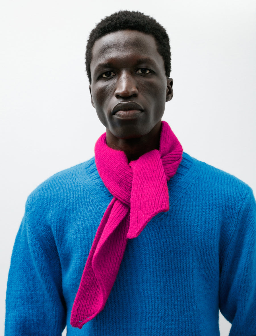 Shetland Cravat Raspberry - Image 1