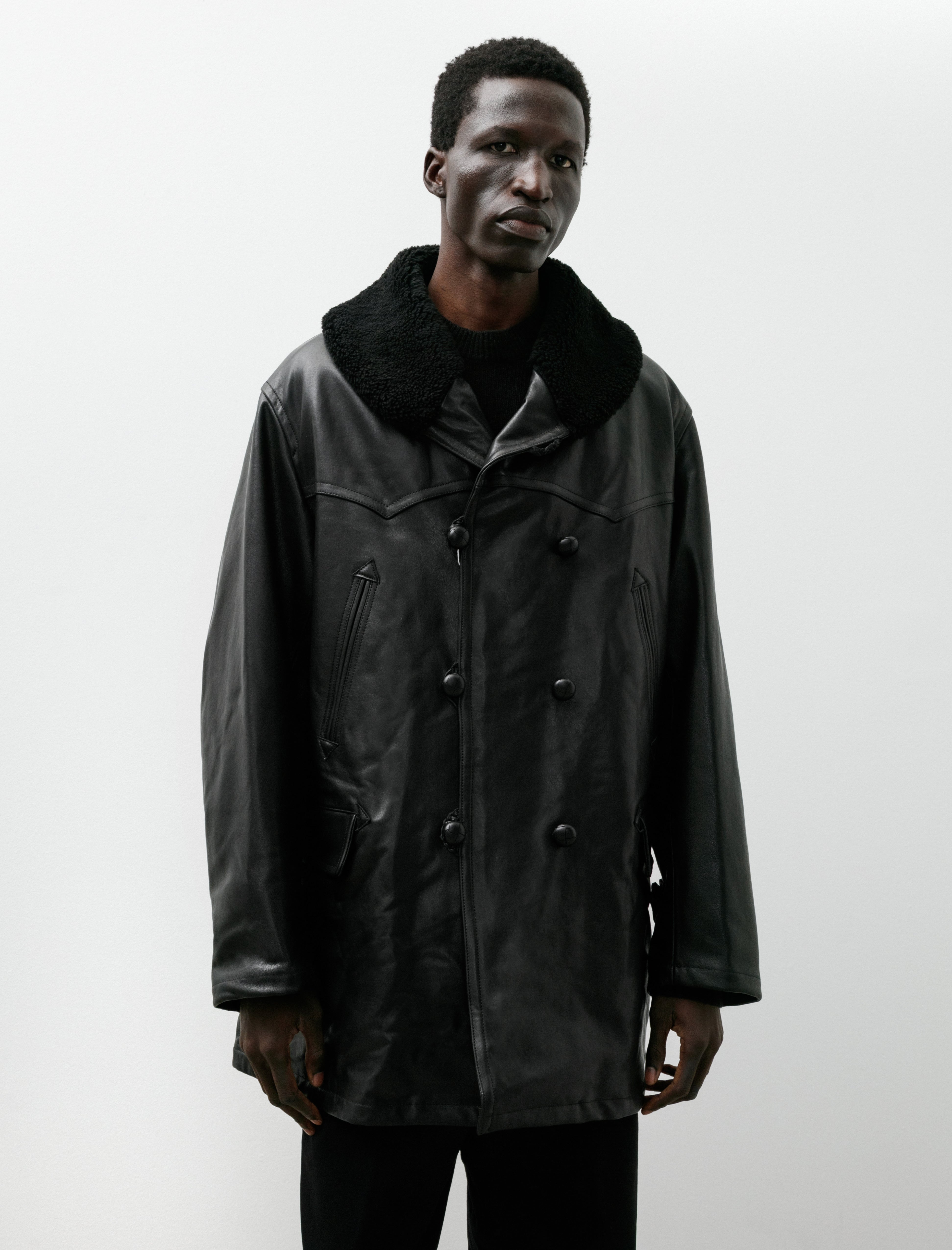 Comoli Lamb Leather Canadian Coat Black