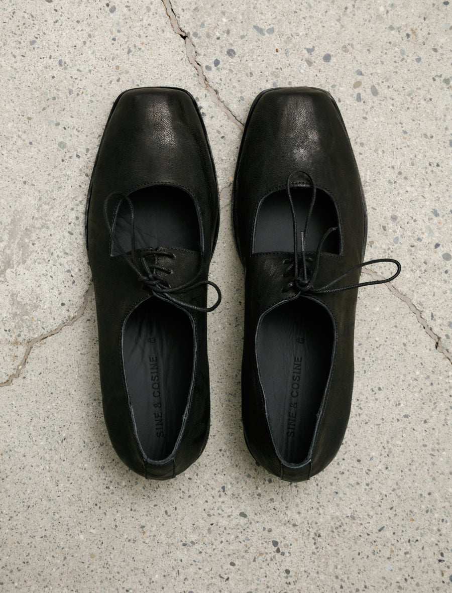 Theresia Derby Oyster Black - Image 2