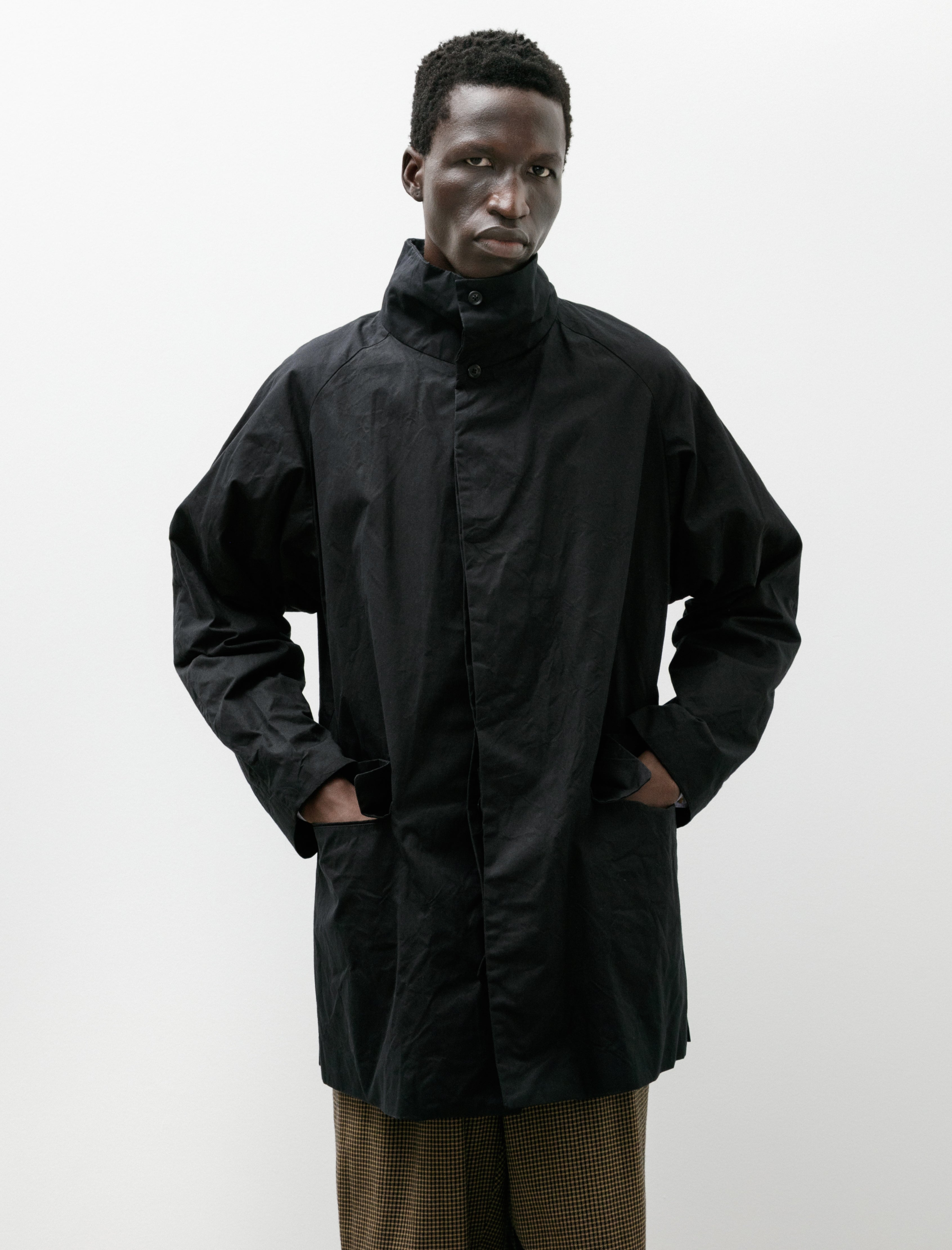 Niceness Calder Black