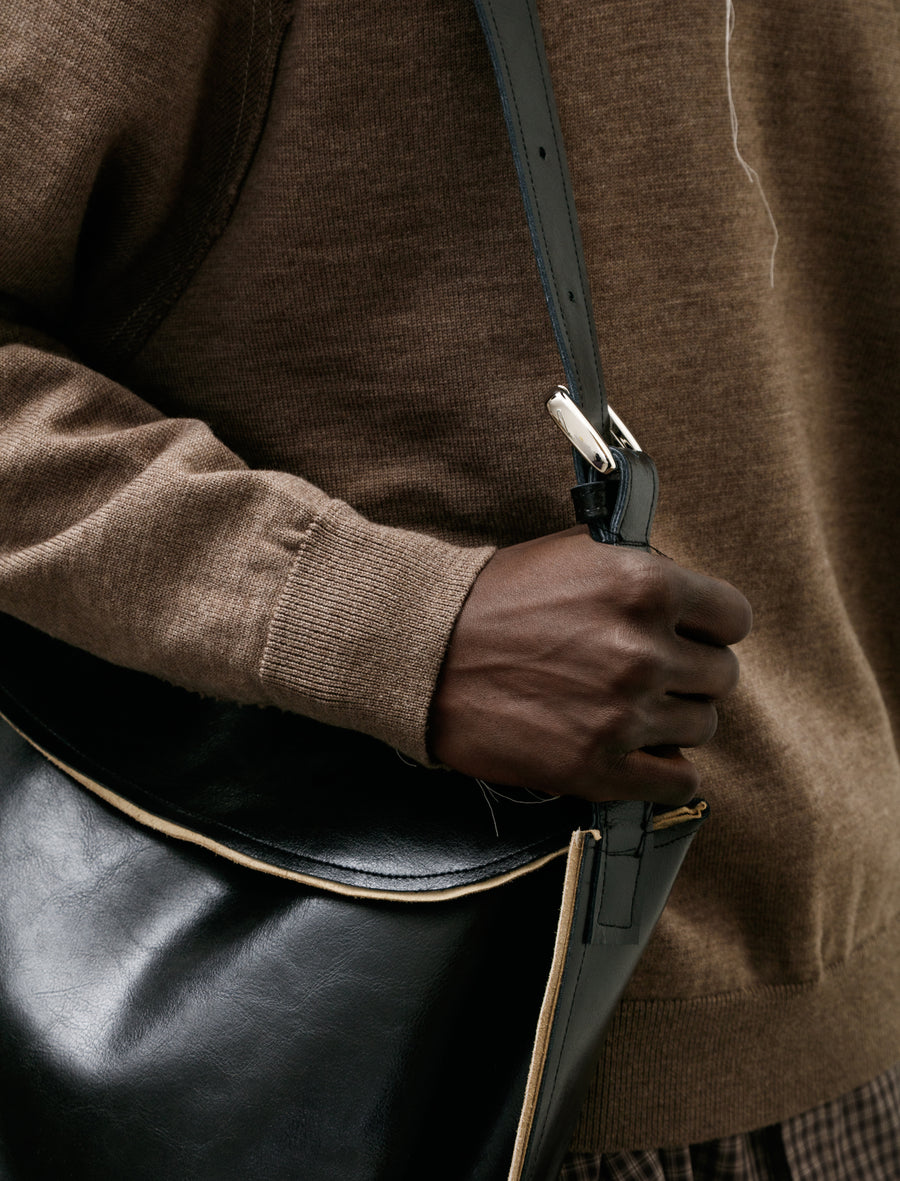 Belt Bag M Leather Black - Image 2