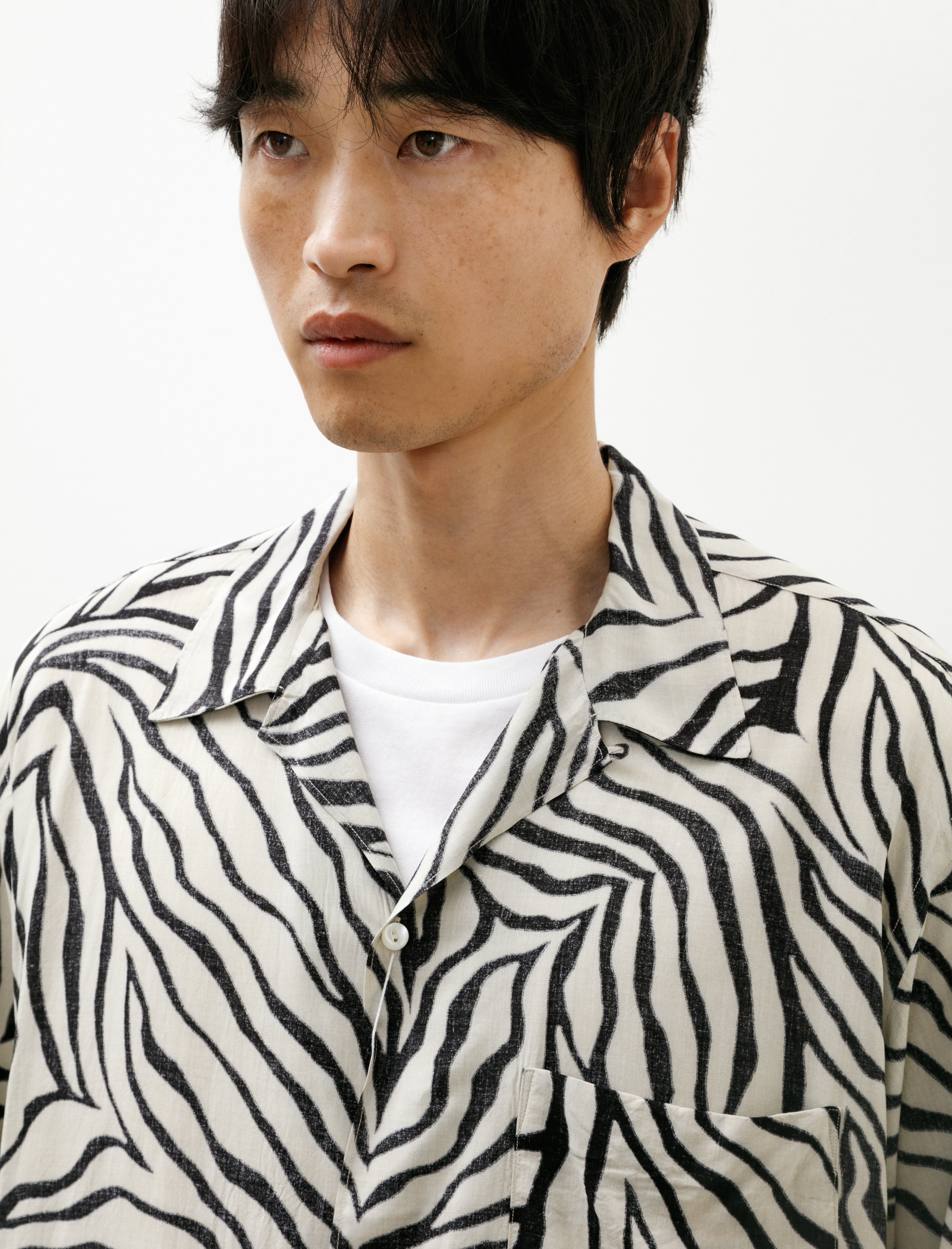 Comoli Short-Sleeve Open Collar Shirt Zebra