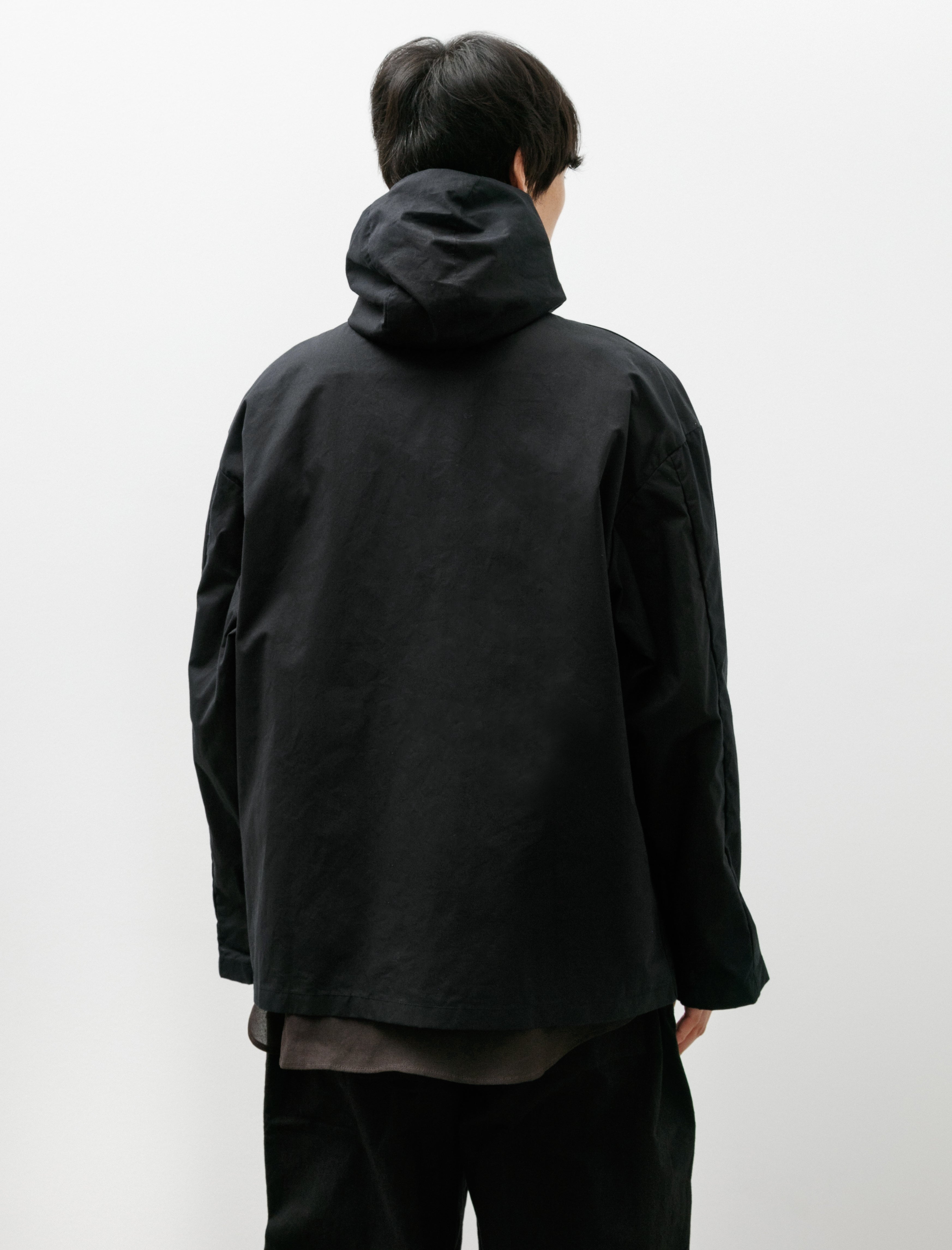 MAN-TLE R0Y3 Gill Jacket Black Master Shield