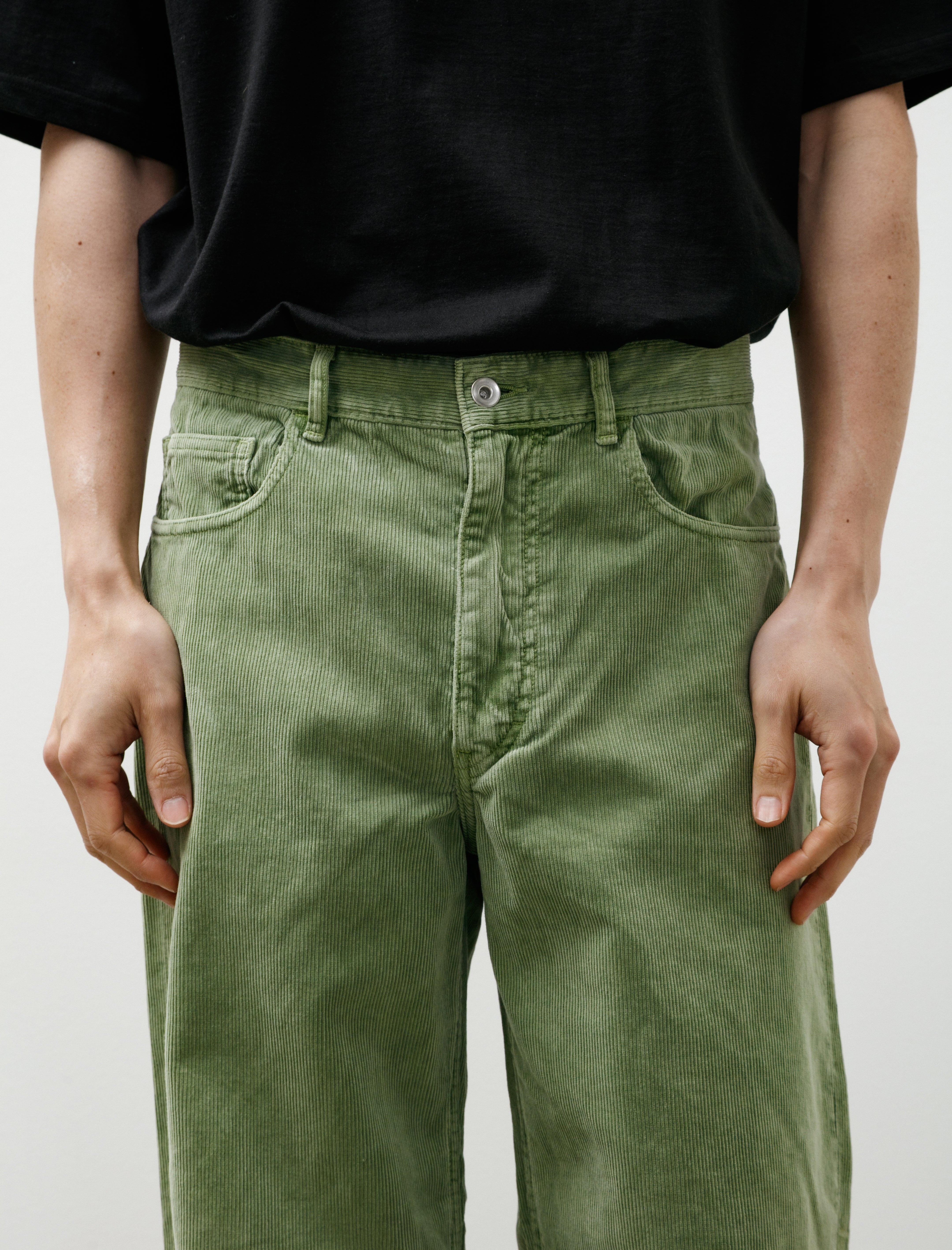 Auralee Garment Dyed Finx 5P Wide Pants Corduroy Dusty Green