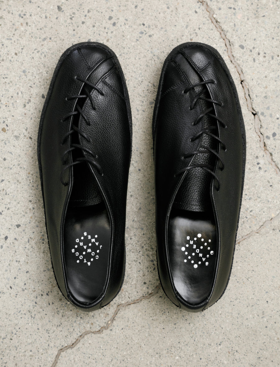 Sanders Banana Shoe Black Grain Leather - Image 2