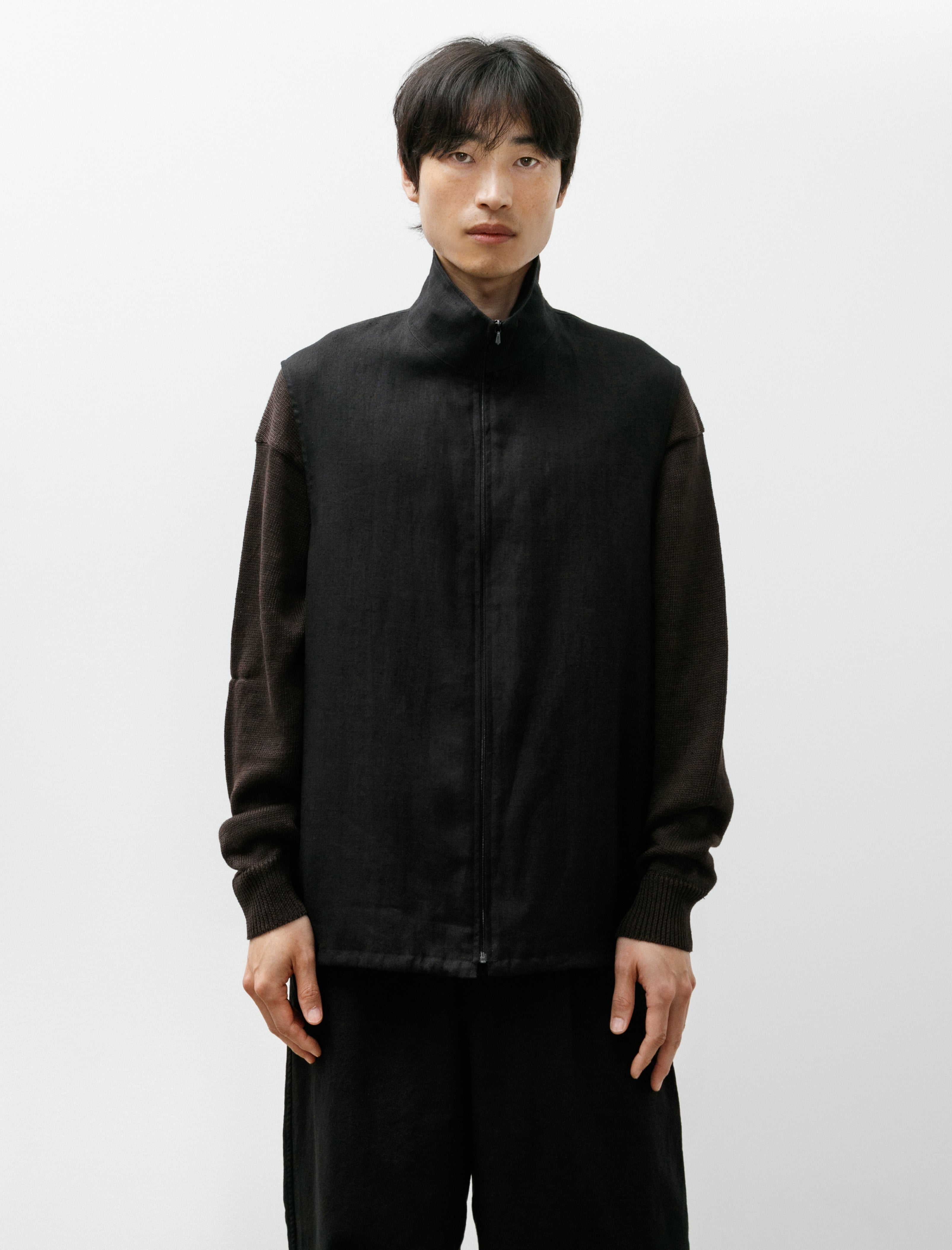Comoli Canapa Vest Black