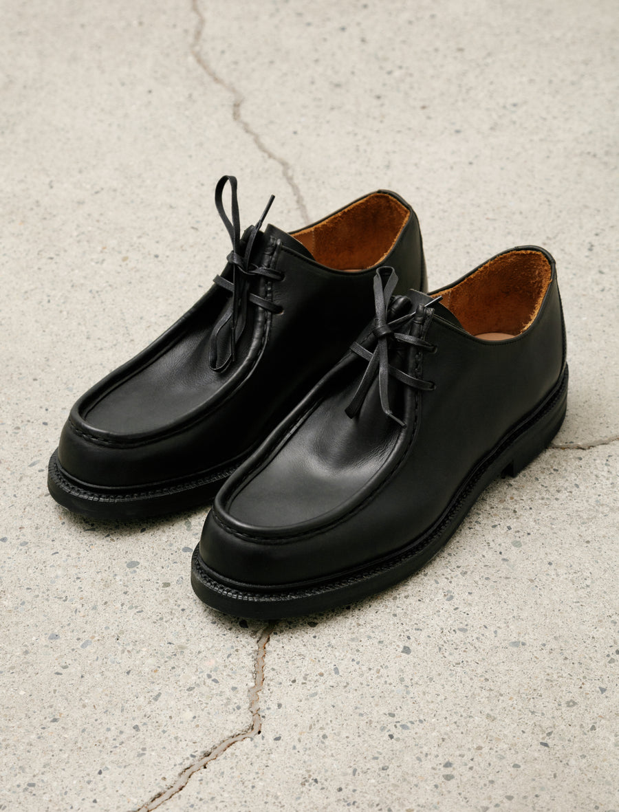 Tirolean Shoes Black - Image 1