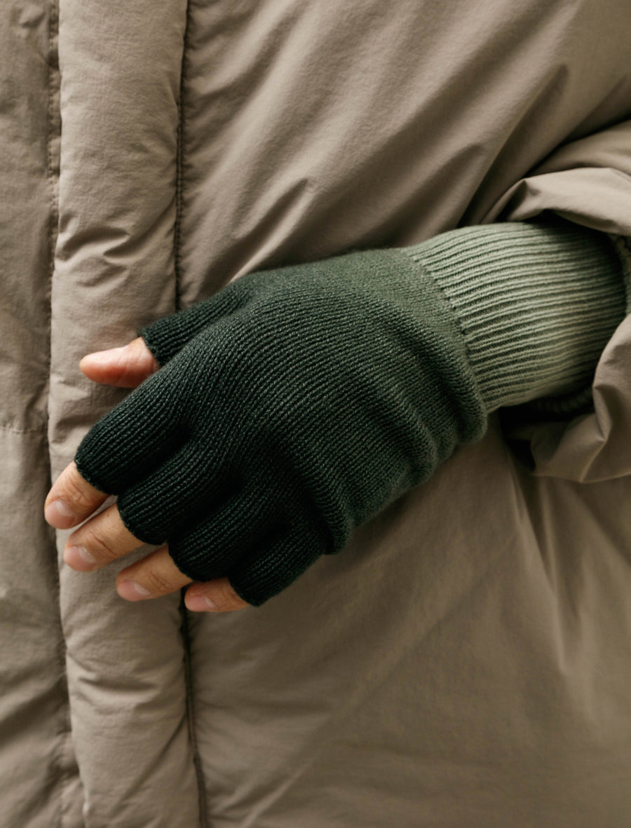 Gradient Dyed Wool Knit Fingerless Gloves Green - Image 2