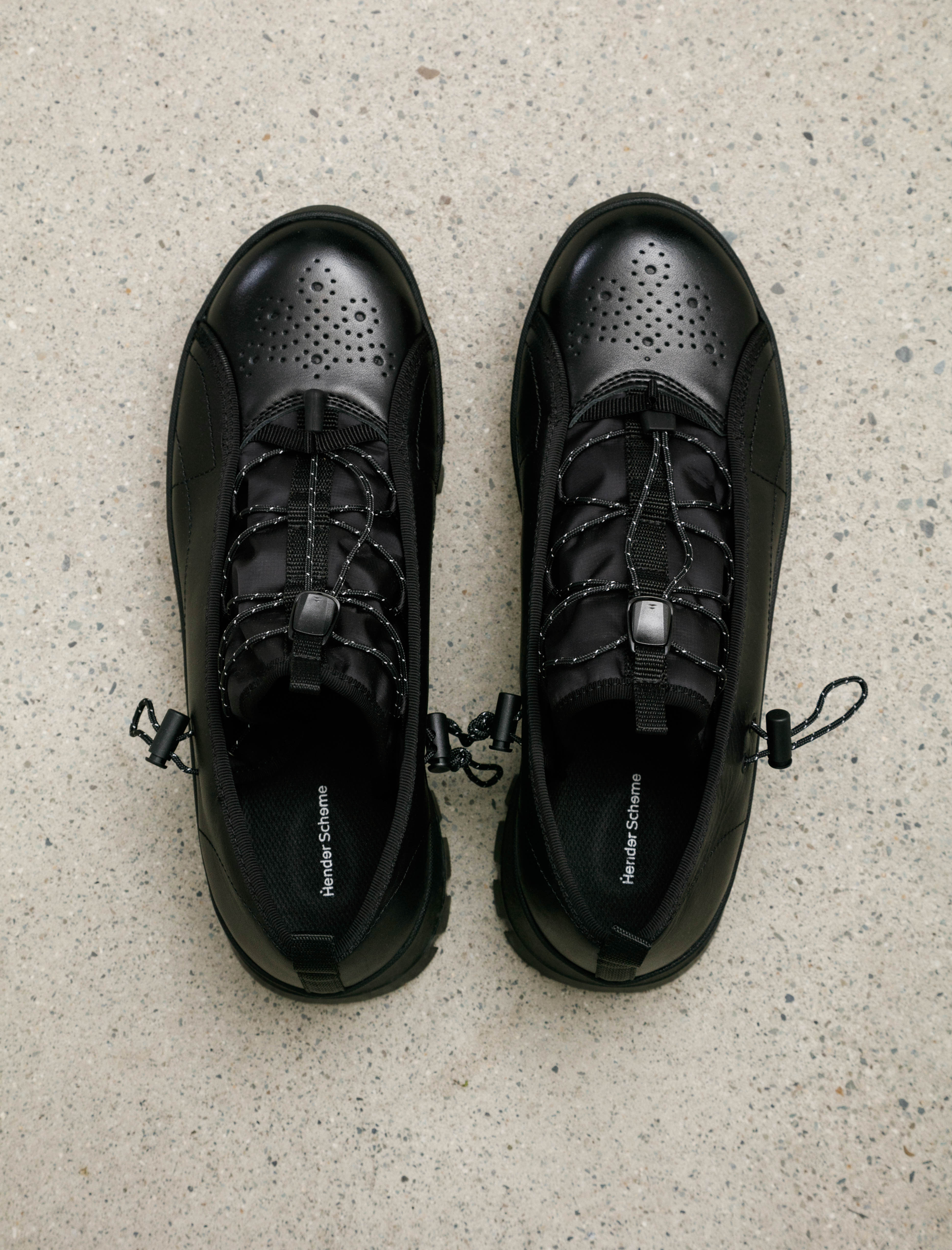 Hender Scheme Neo Tarp Trek Black