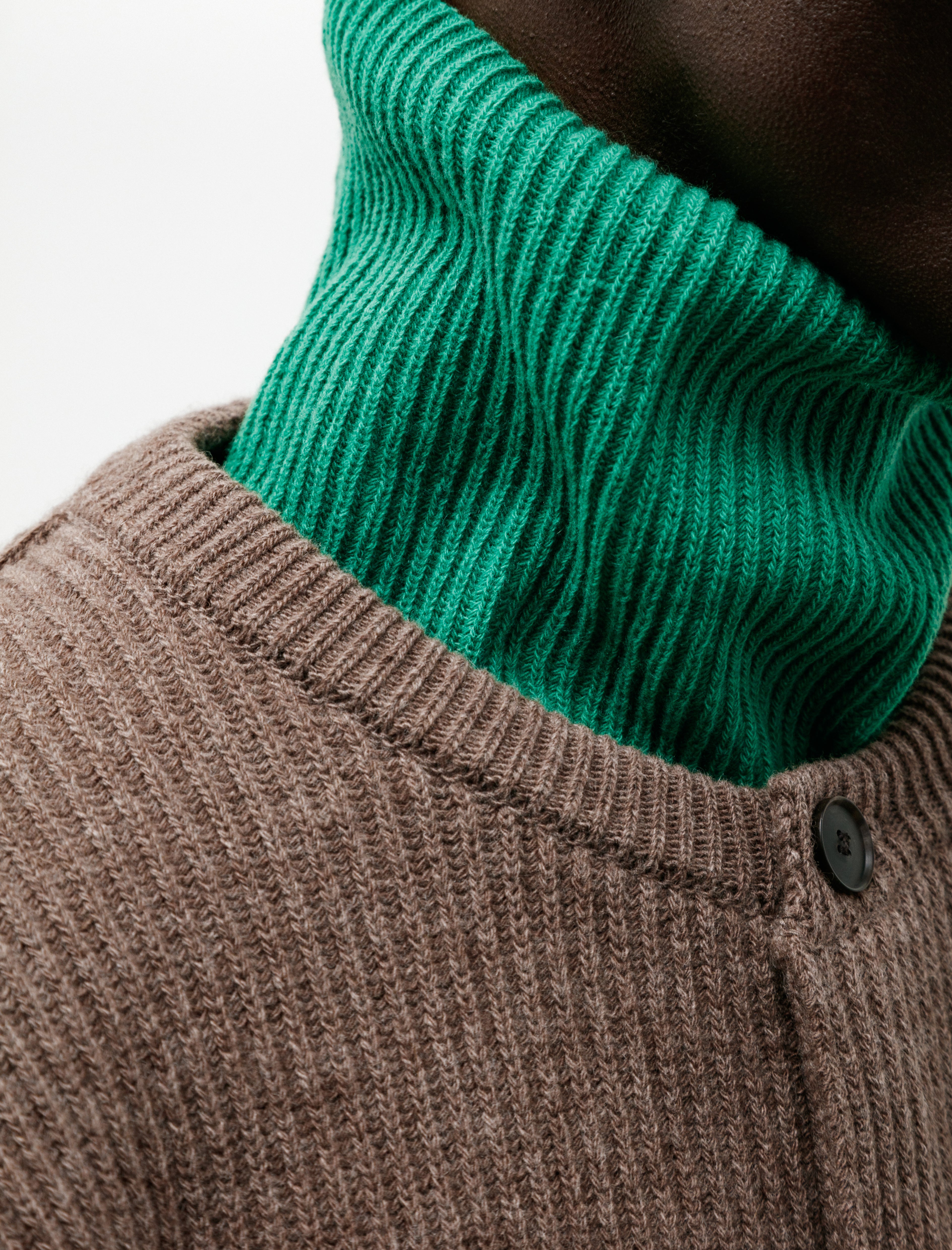 AURALEE x TEKLA Cashmere Neck Warmer Forest Green