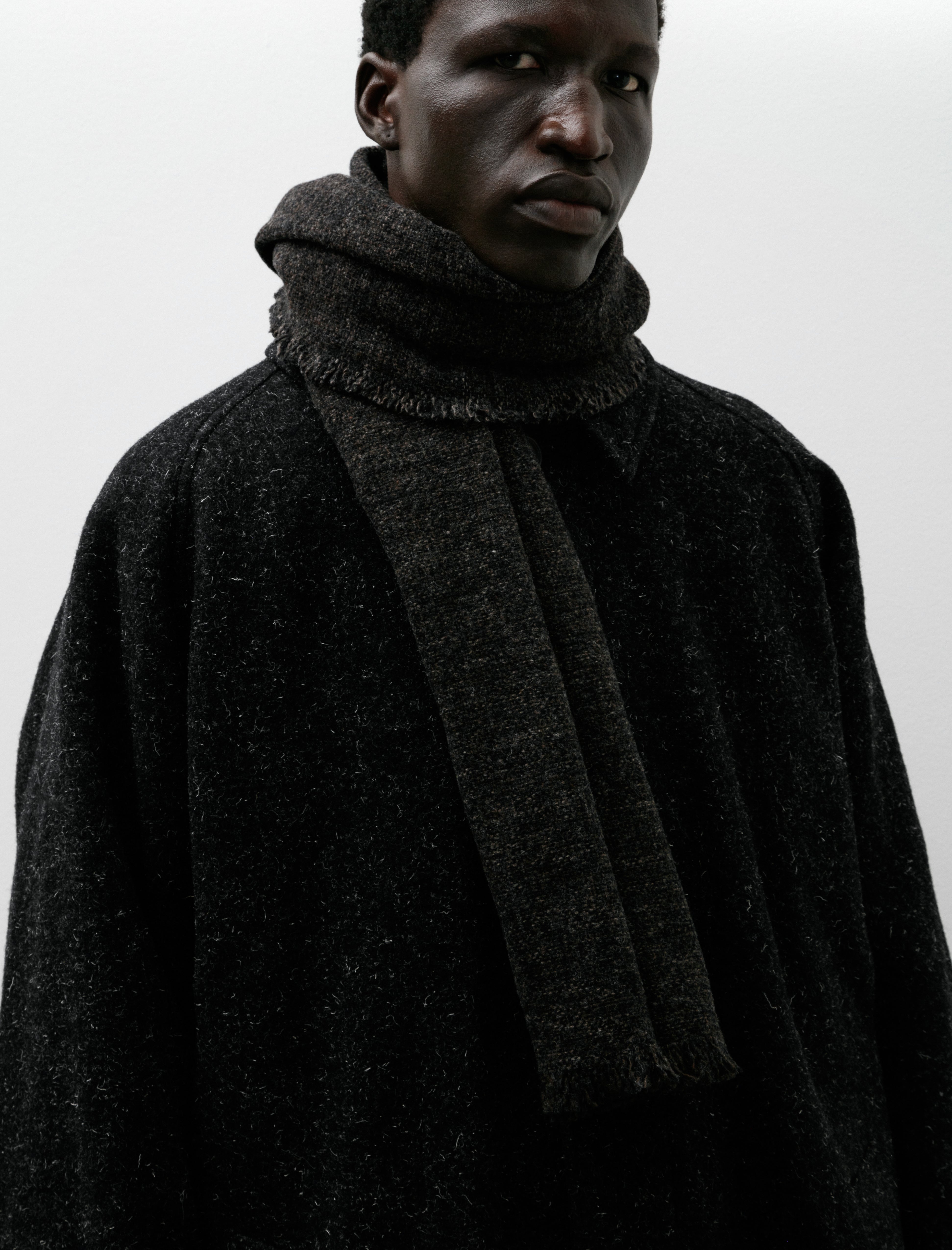 Yoko Sakamoto Wool Long Scarf Black