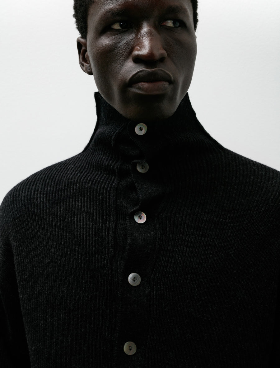 Lot 521 Turtleneck Cardigan Charcoal - Image 4