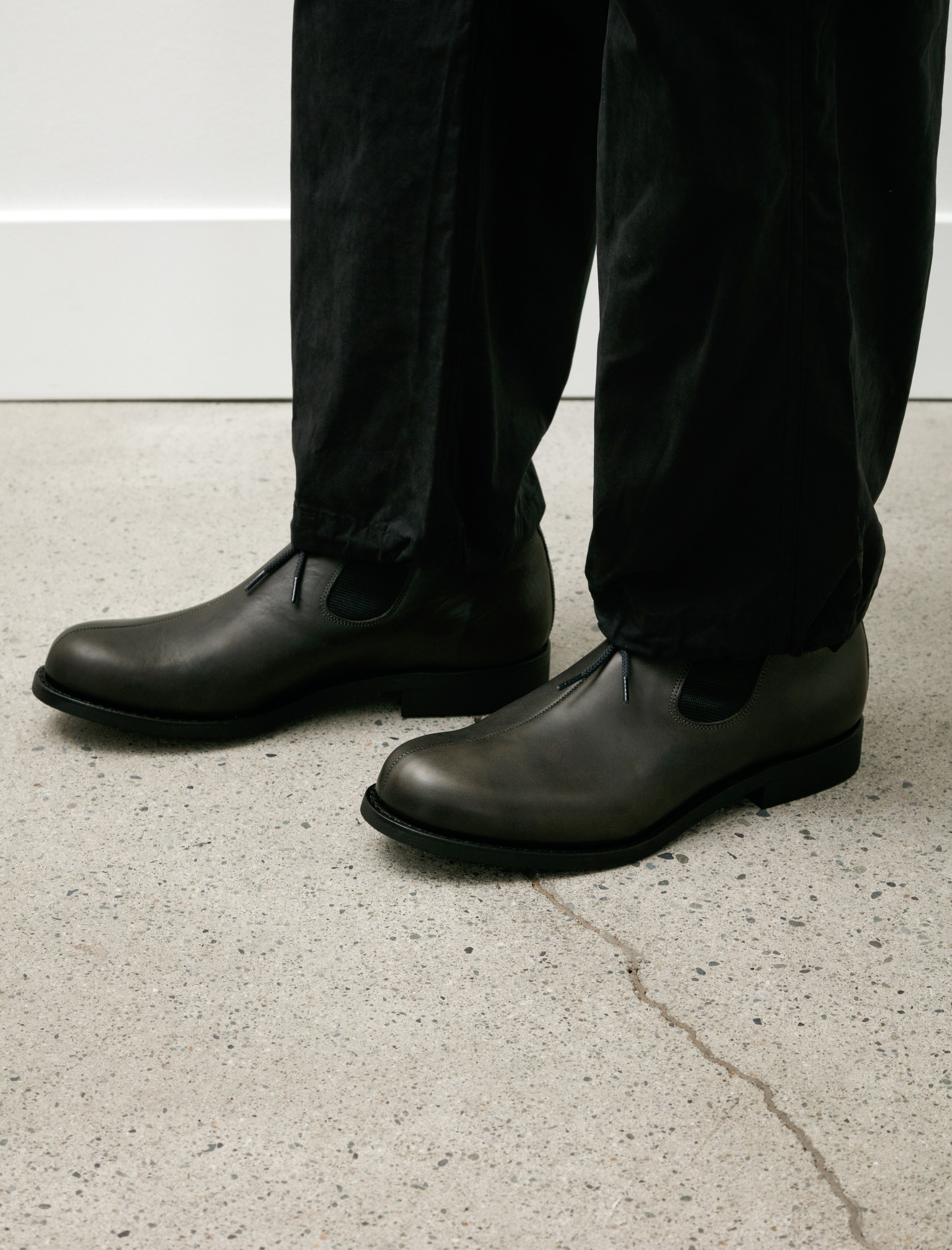 Lady White Co. x Phigvel Split Seam Shoe Charcoal