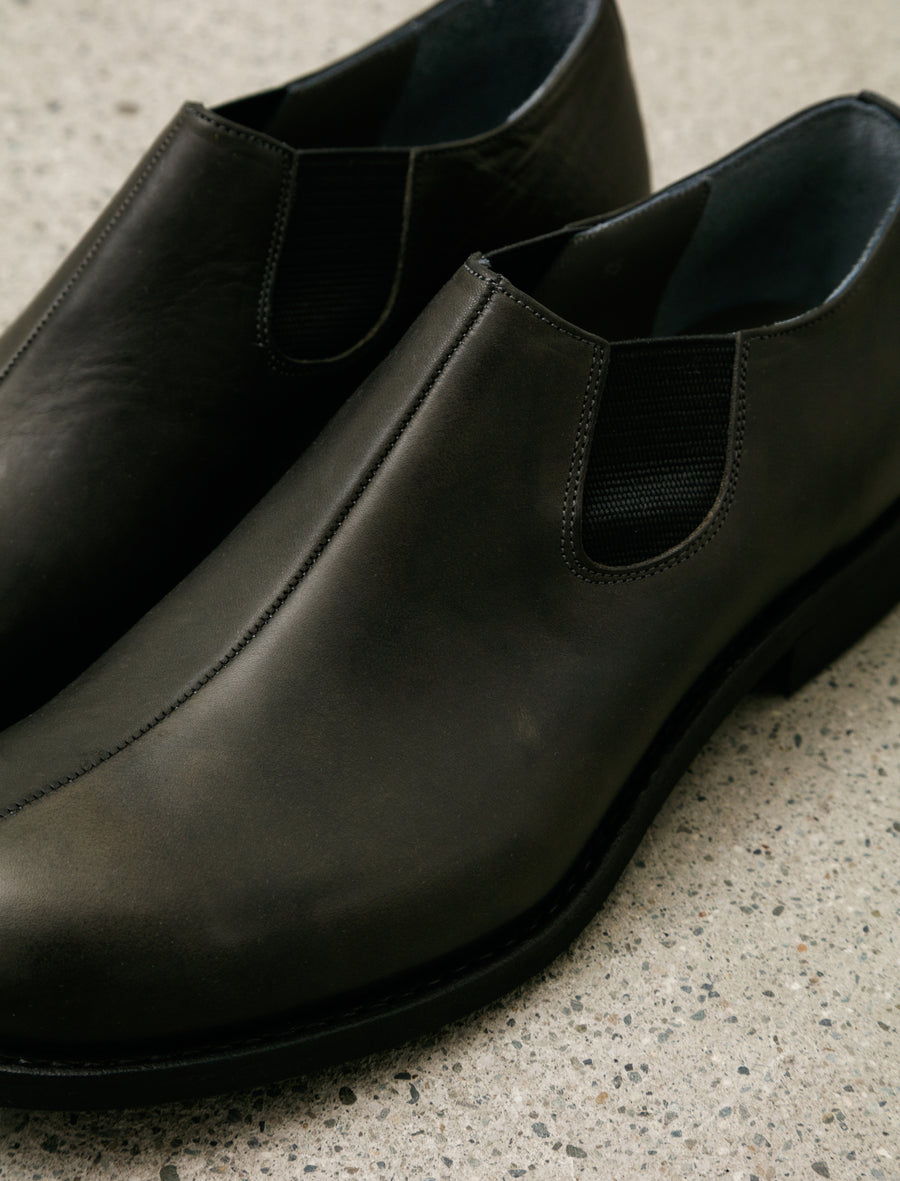 Phigvel Split Seam Shoe Charcoal - Image 4