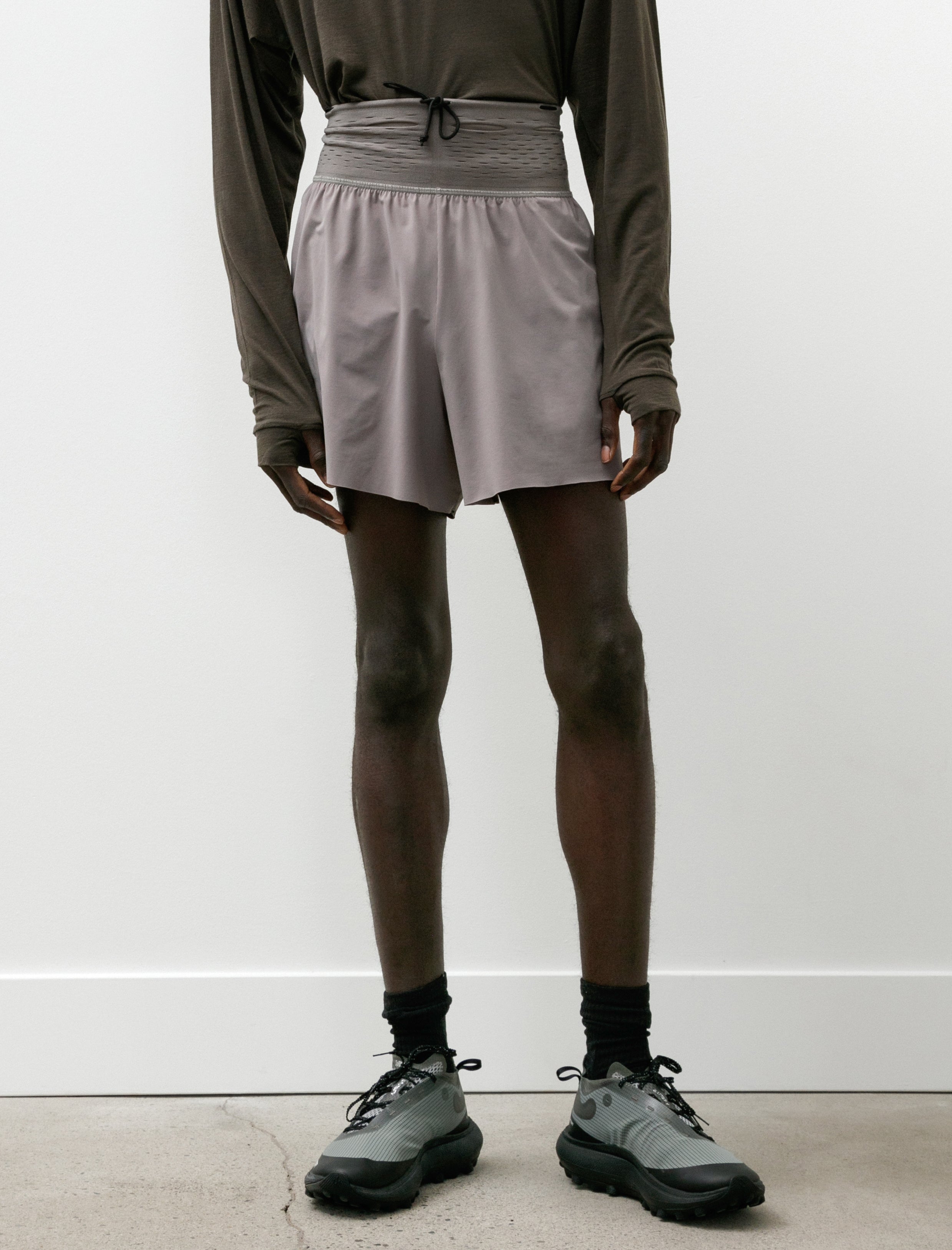 Gnuhr Warp Short Short Charcoal Grey