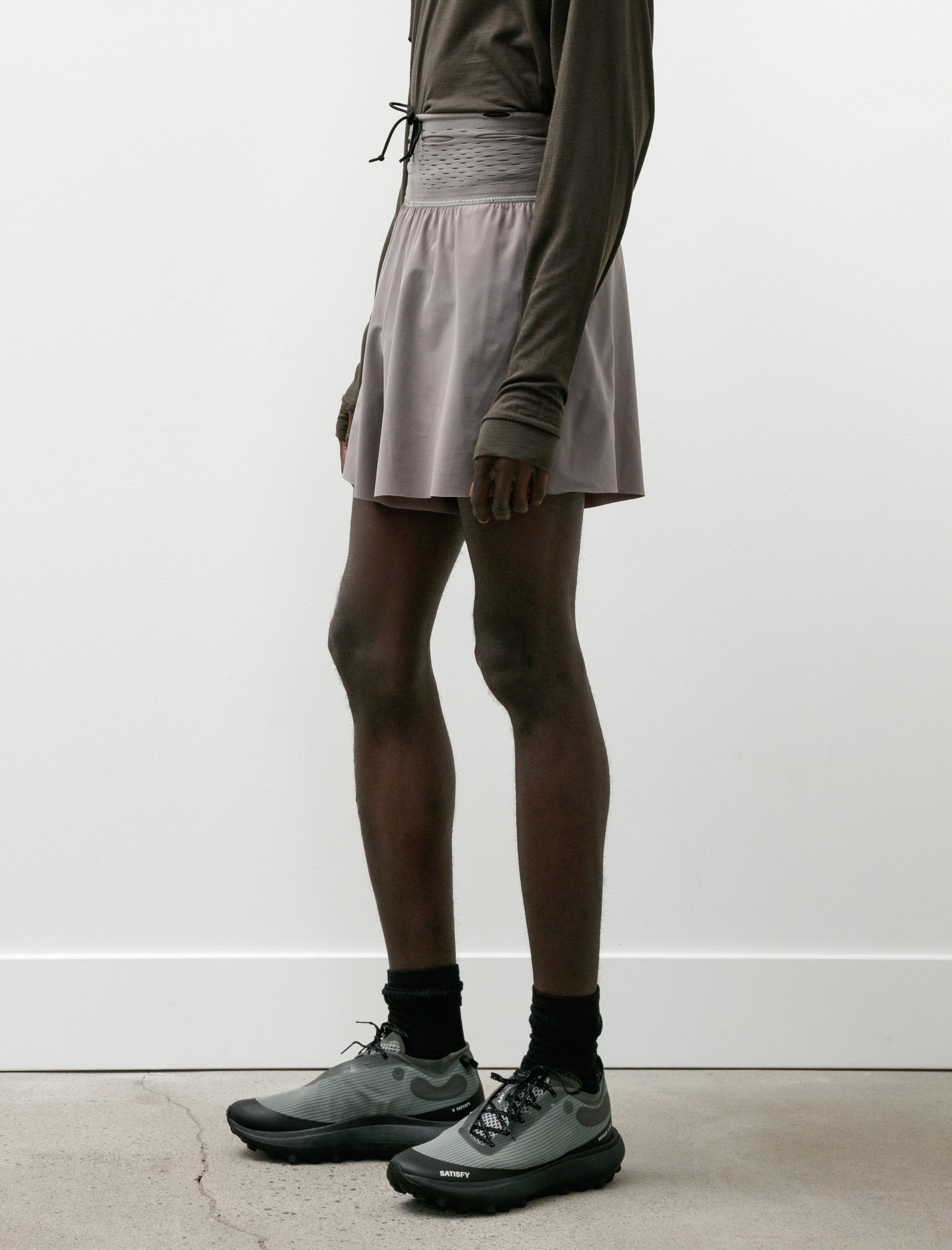 Gnuhr Warp Short Short Charcoal Grey