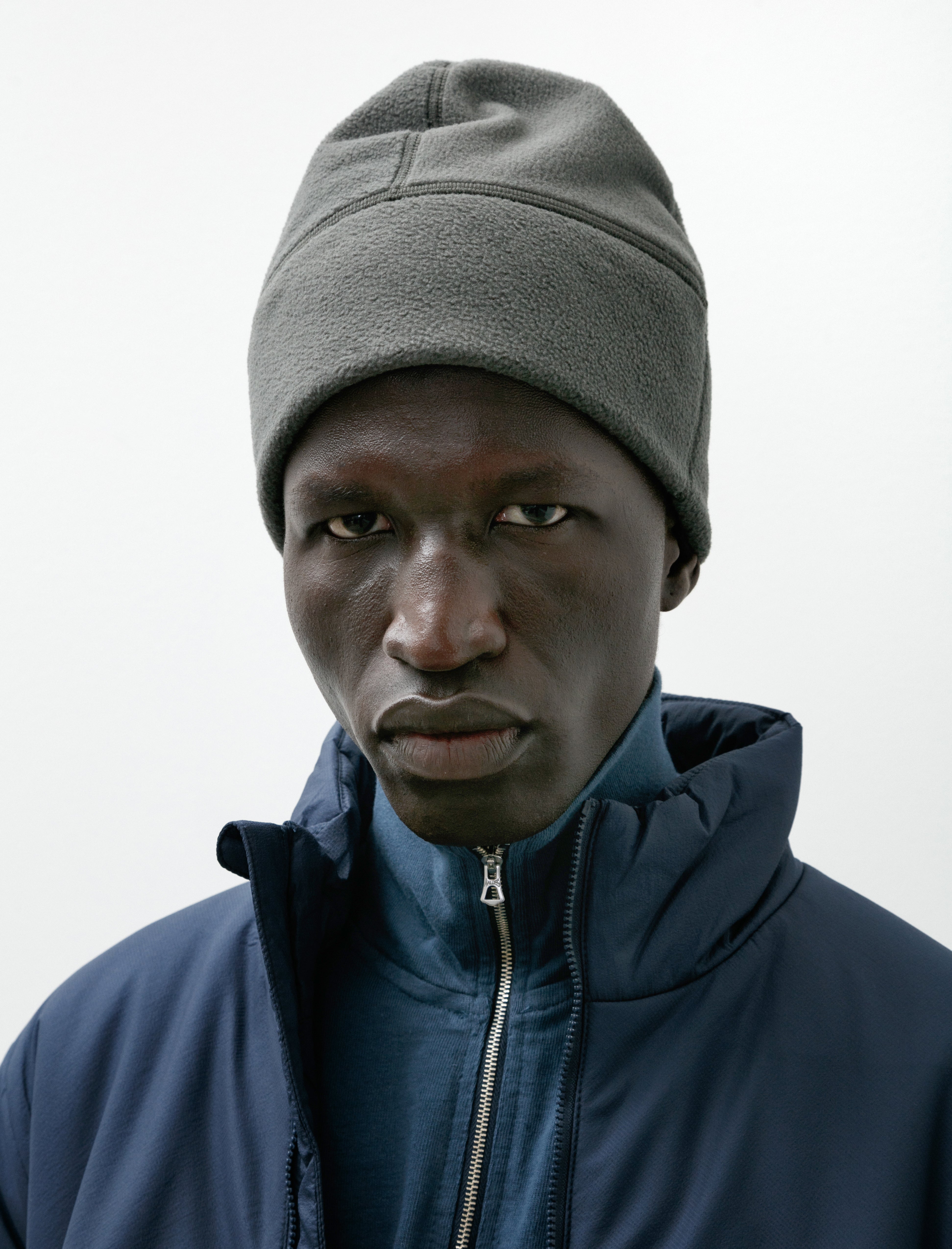 Thurston Wind Pro Beanie Dark Shadow