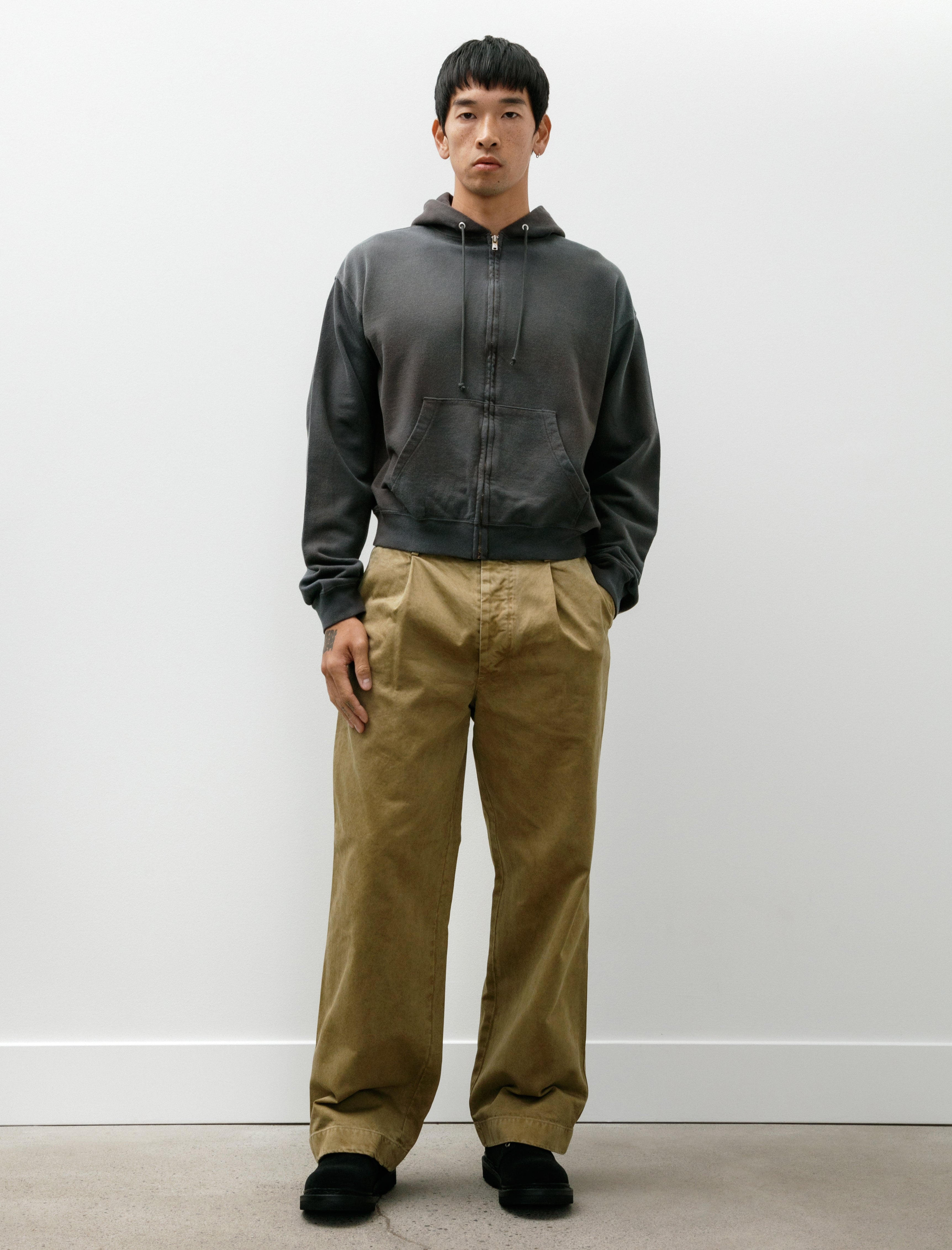 Auralee Product Dyed Finx Chino One-Tuck Pants Beige