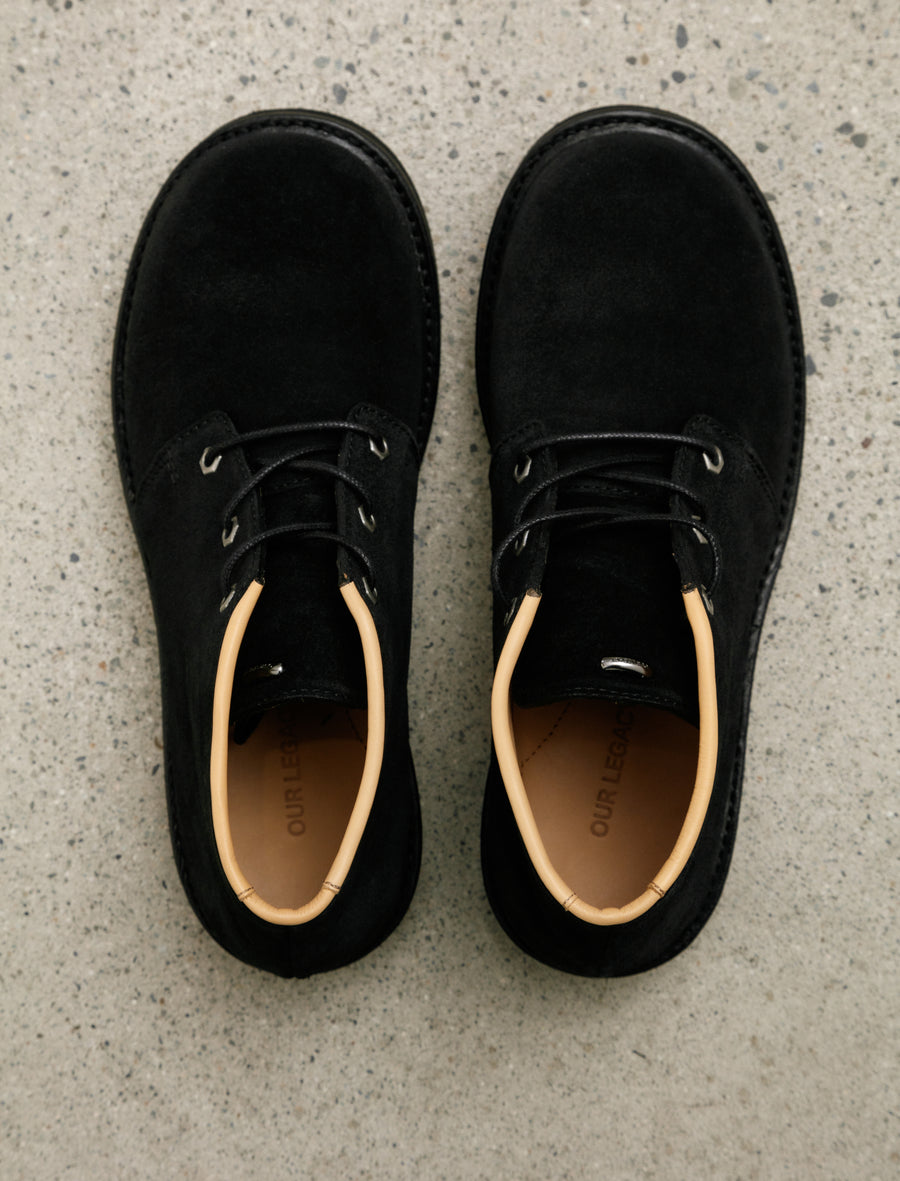 Chukka Boot Dim Black Velour Suede - Image 2