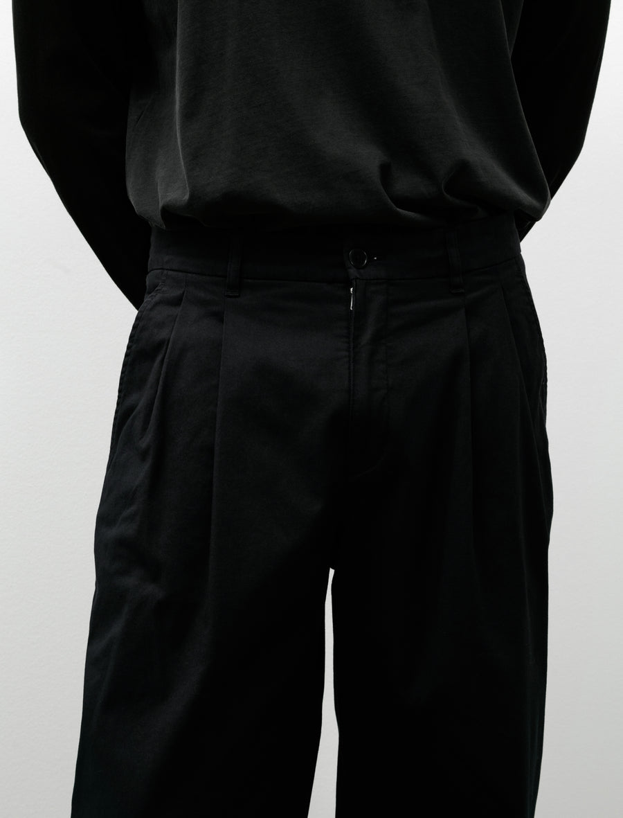 Benn Relaxed Twill Pleated Trouser Black - Image 7