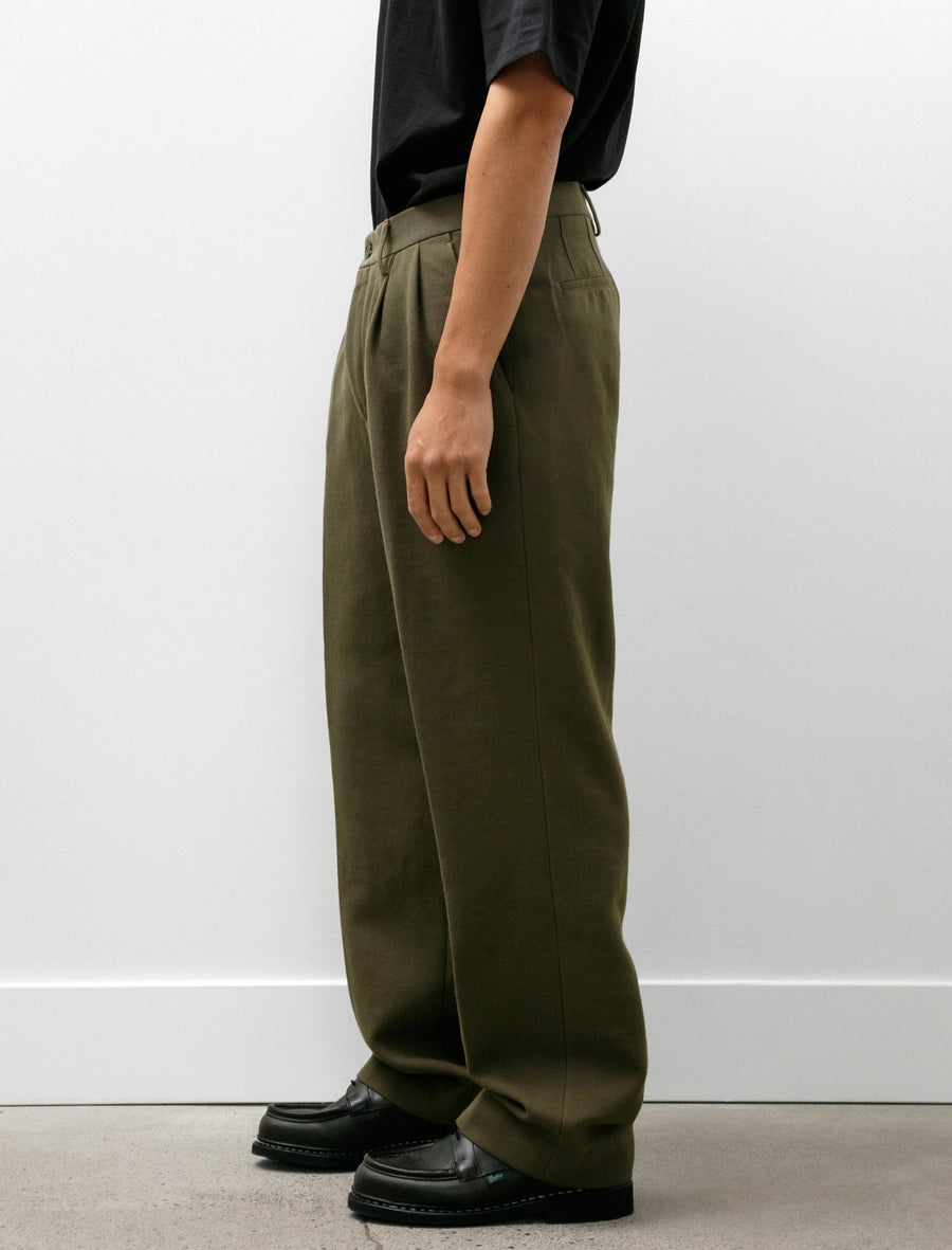 Benn Relaxed Cavalry Cotton Wool Pleated Trouser Olive Night - Image 6