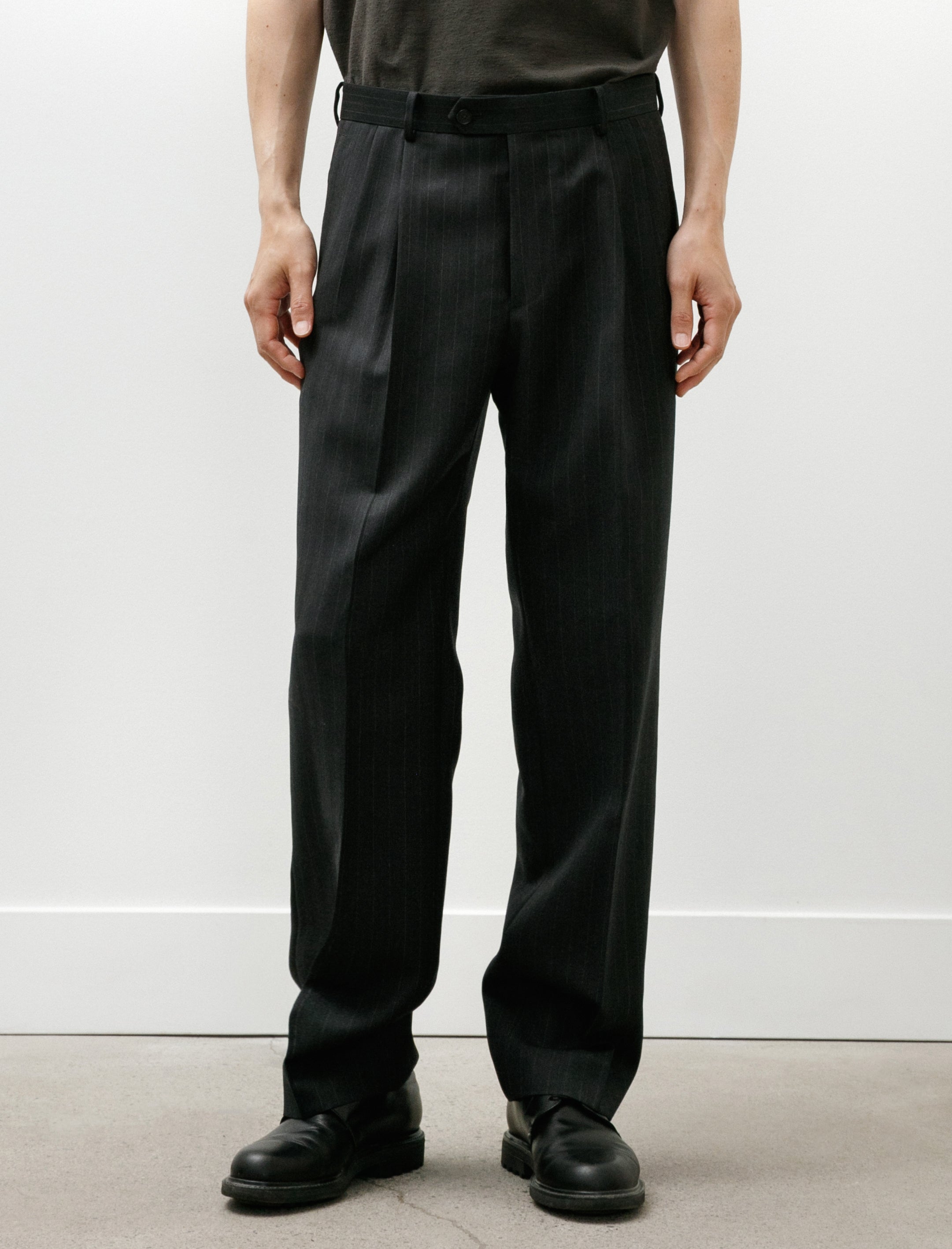 Auralee Bluefaced Wool Two-Tuck Slacks Charcoal Navy Stripe