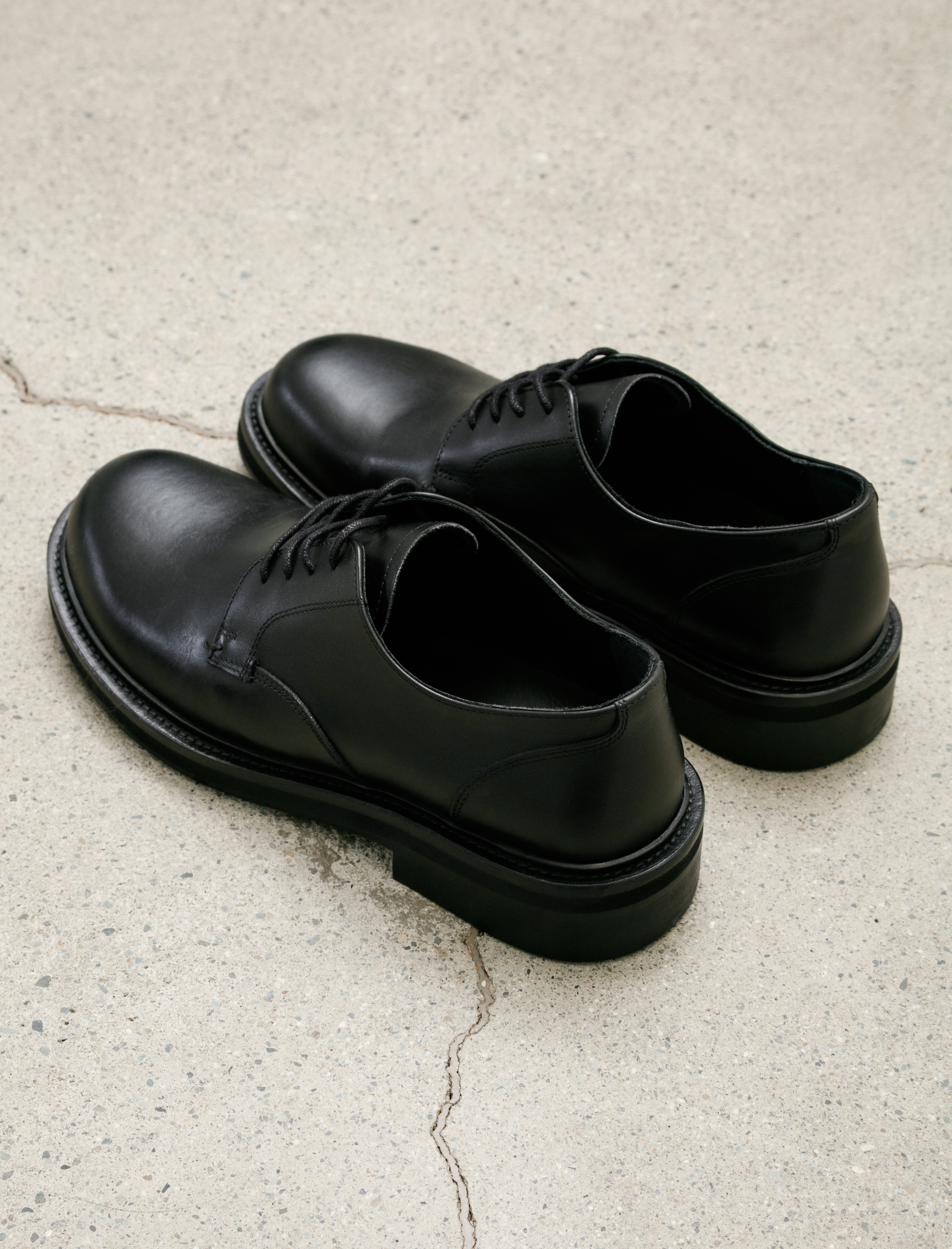 Paracia Mid-Heel Derby Calfskin Black